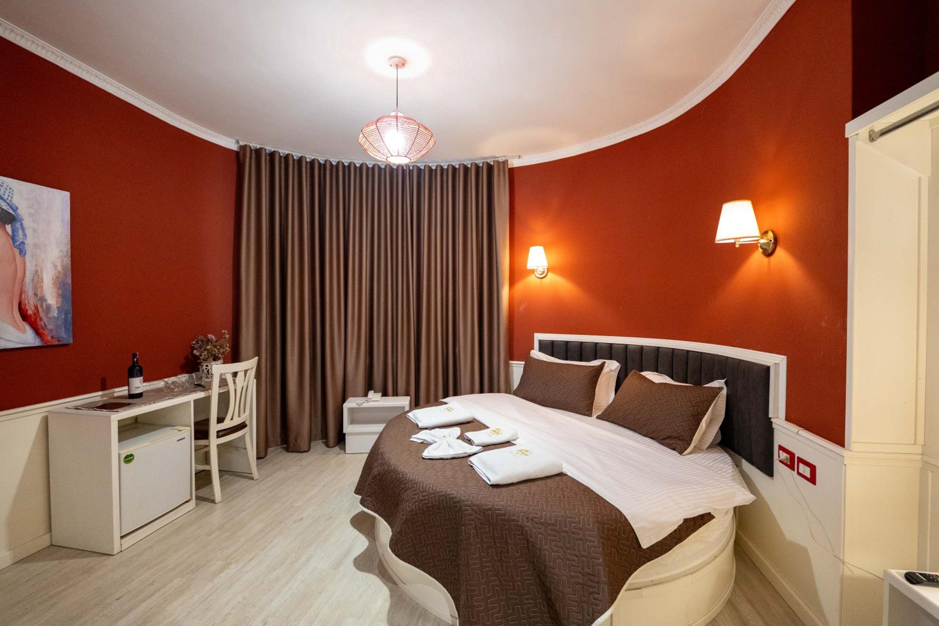 Deluxe Double Room photo 3