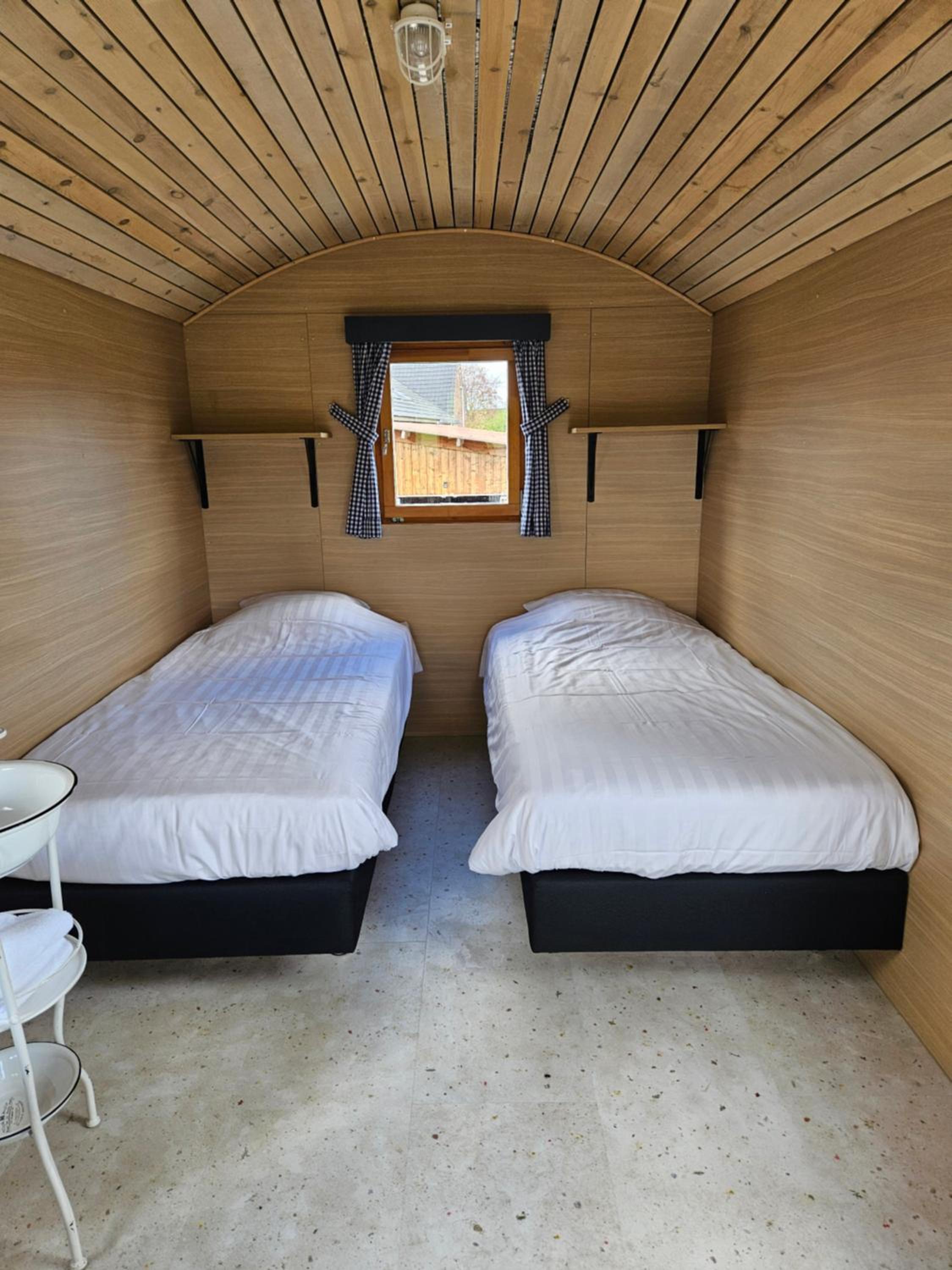 Caravan photo 2