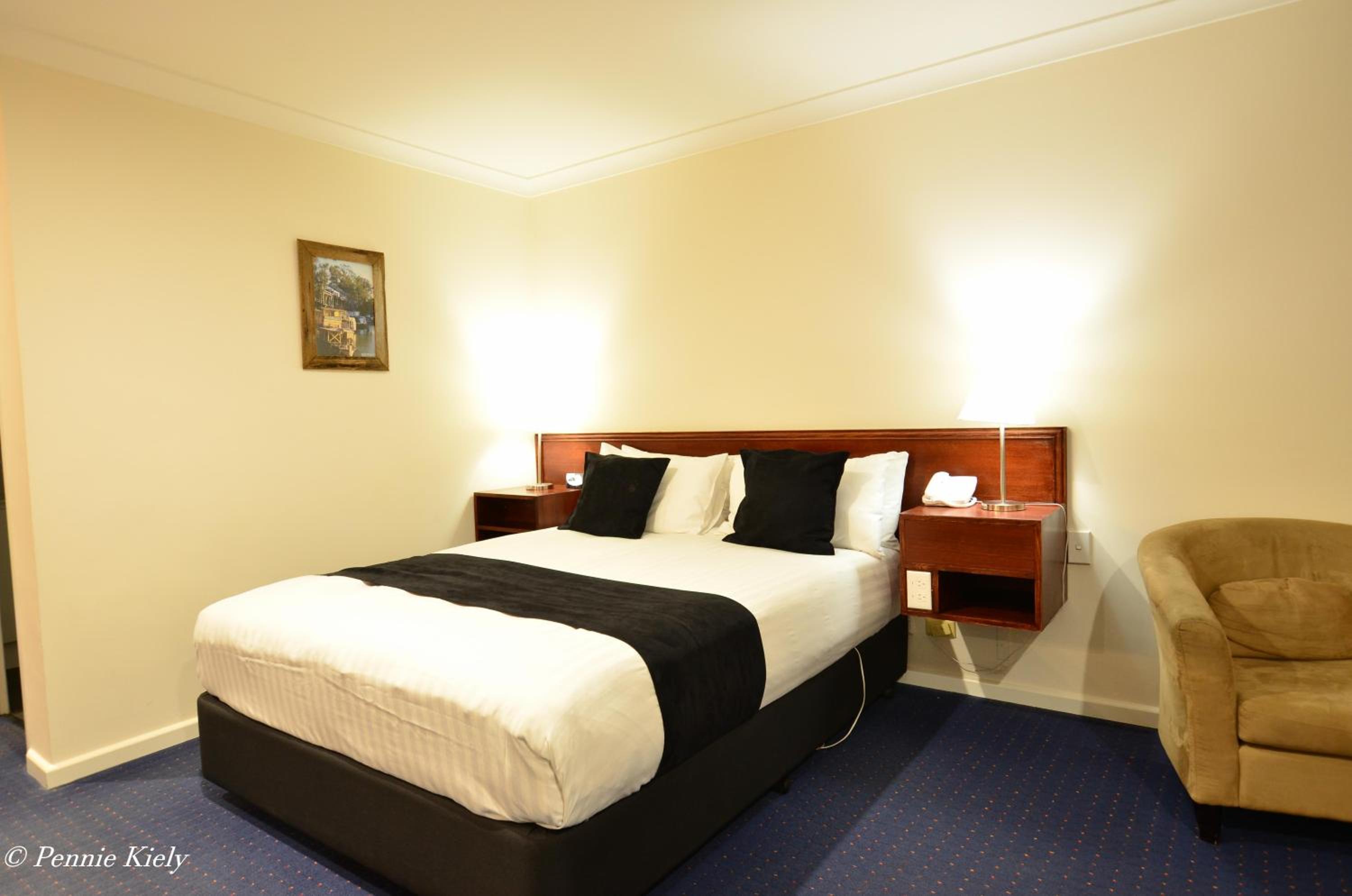 Standard Queen Room - Photo 3