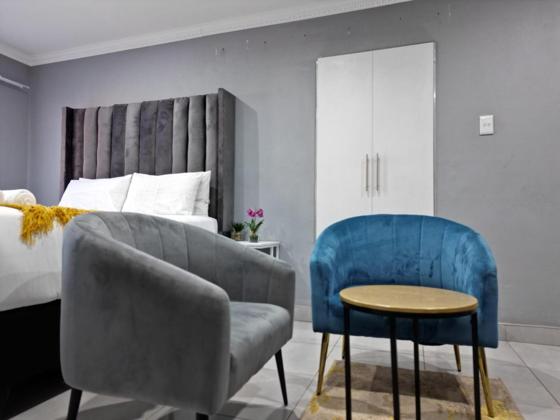 Standard Suite photo 3