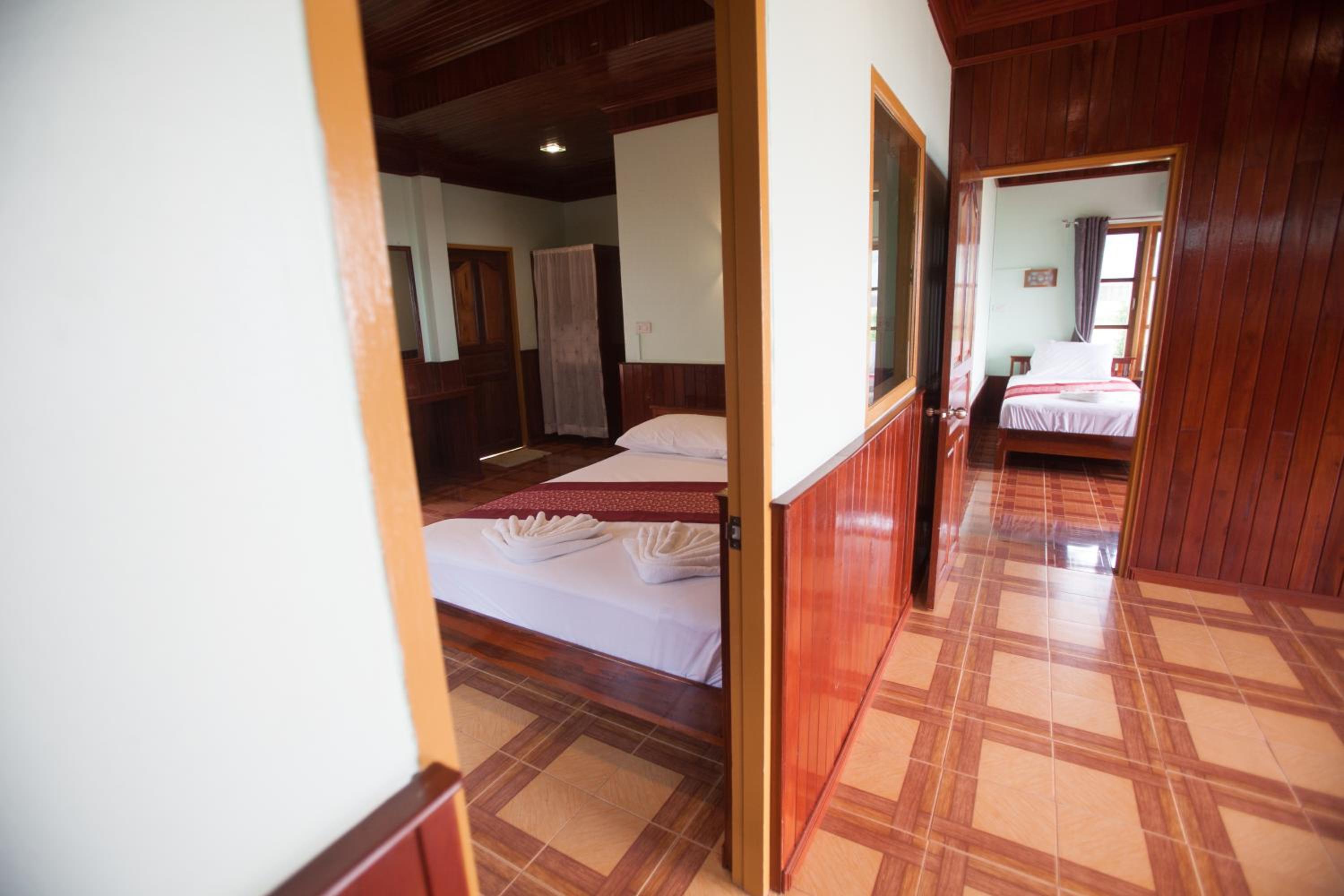 Family Room with Sea View photo 3