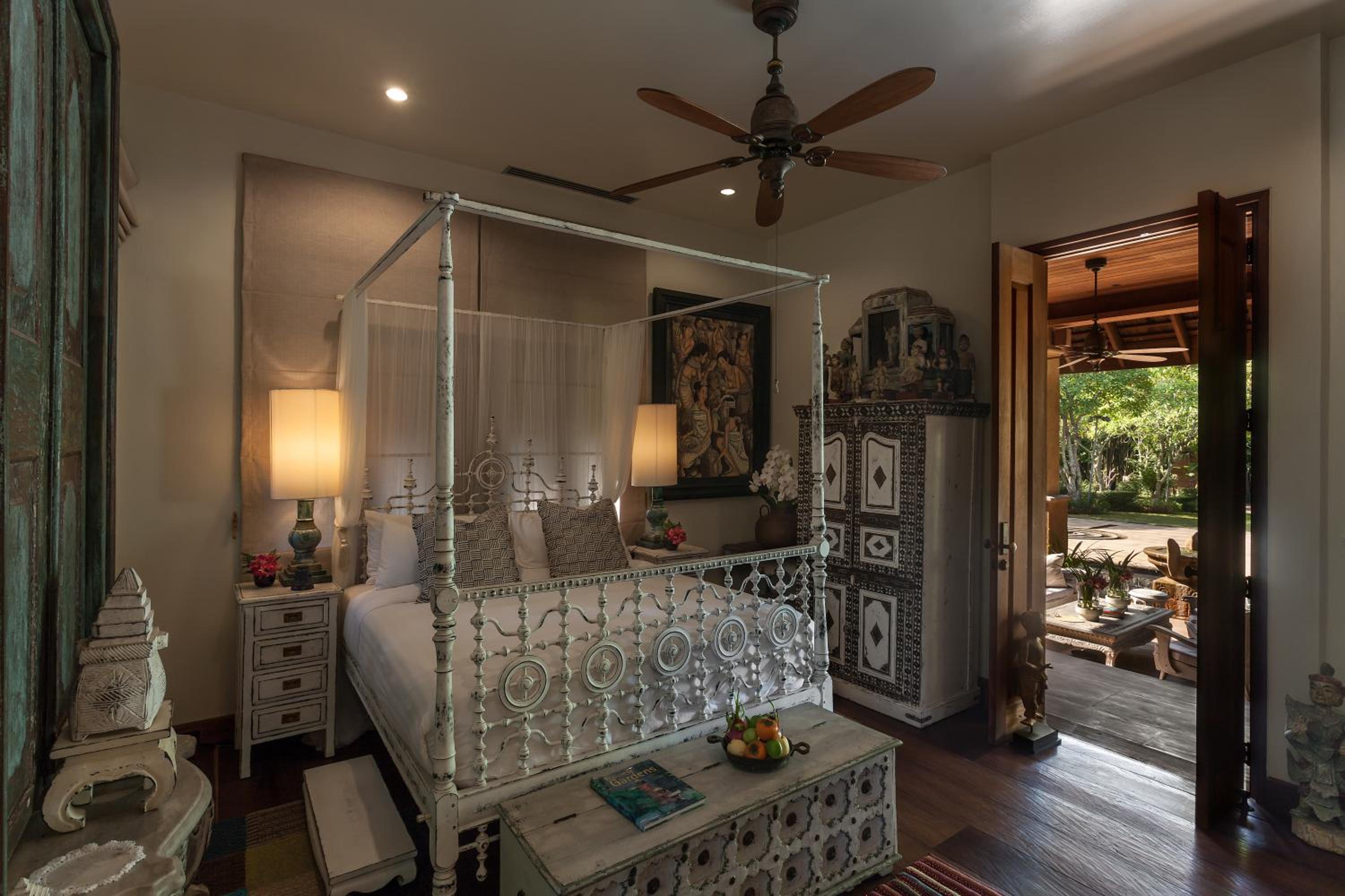 Suite with Garden View