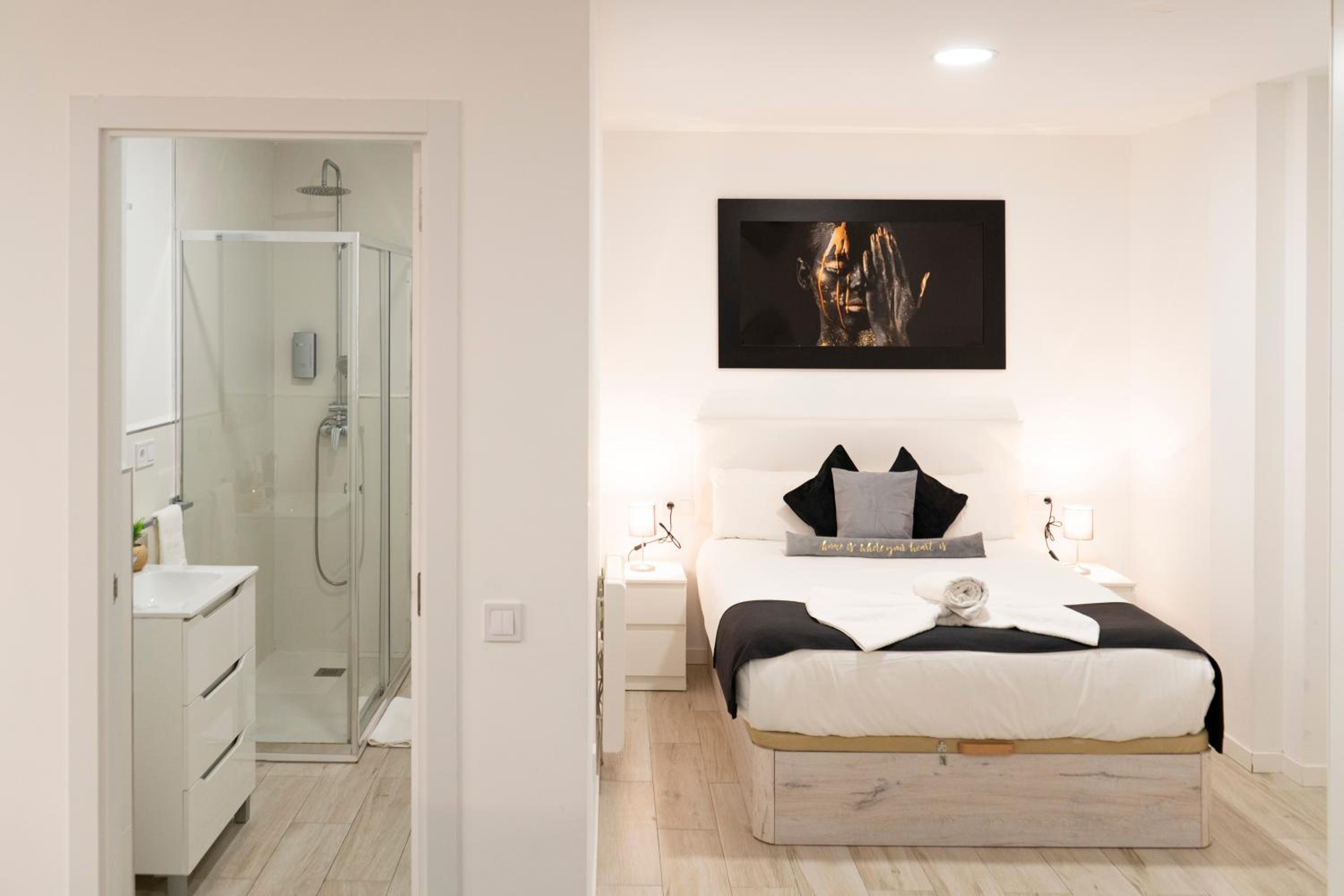 One-Bedroom Standard Apartment
