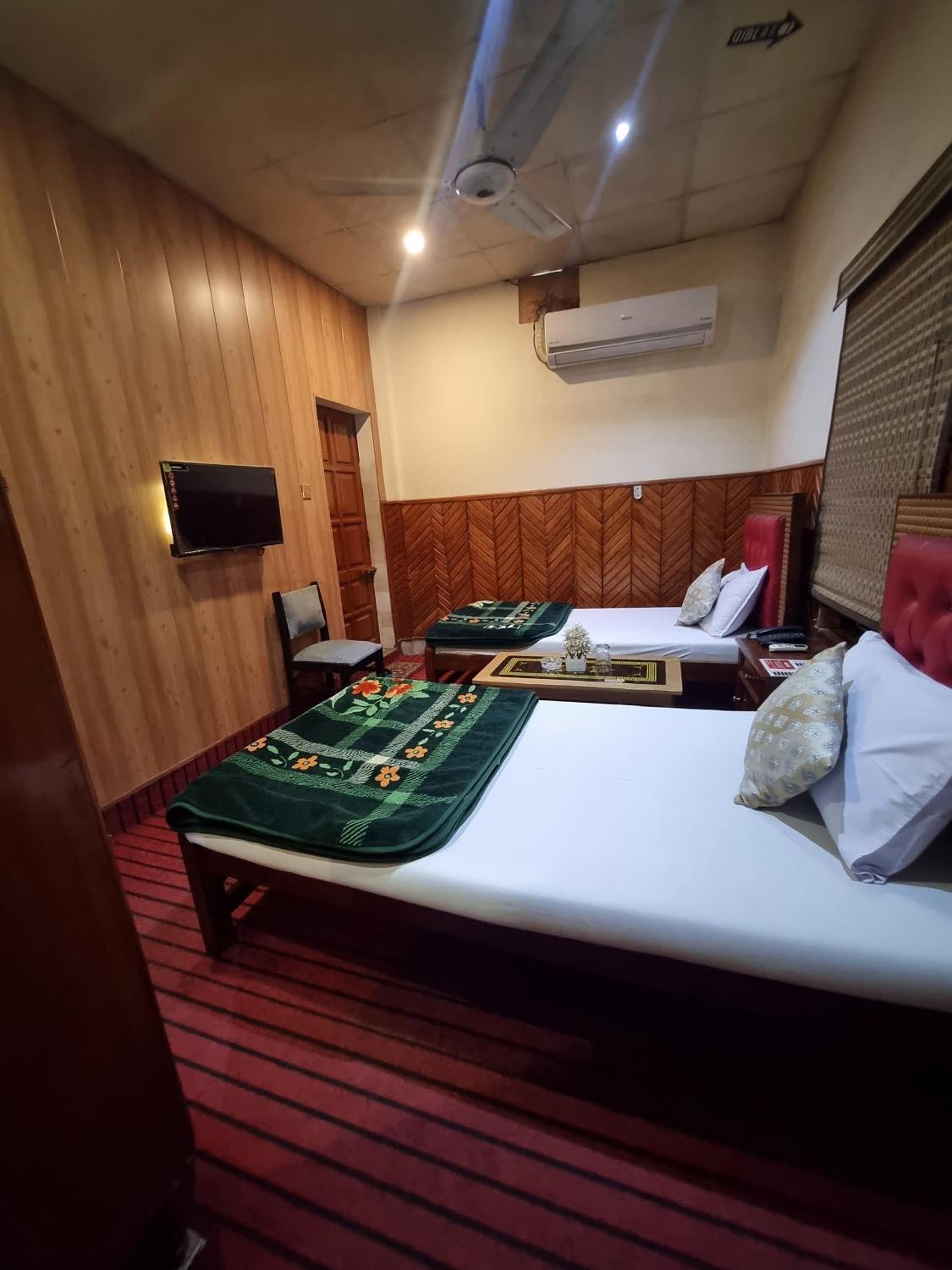 Deluxe Double Room photo 3
