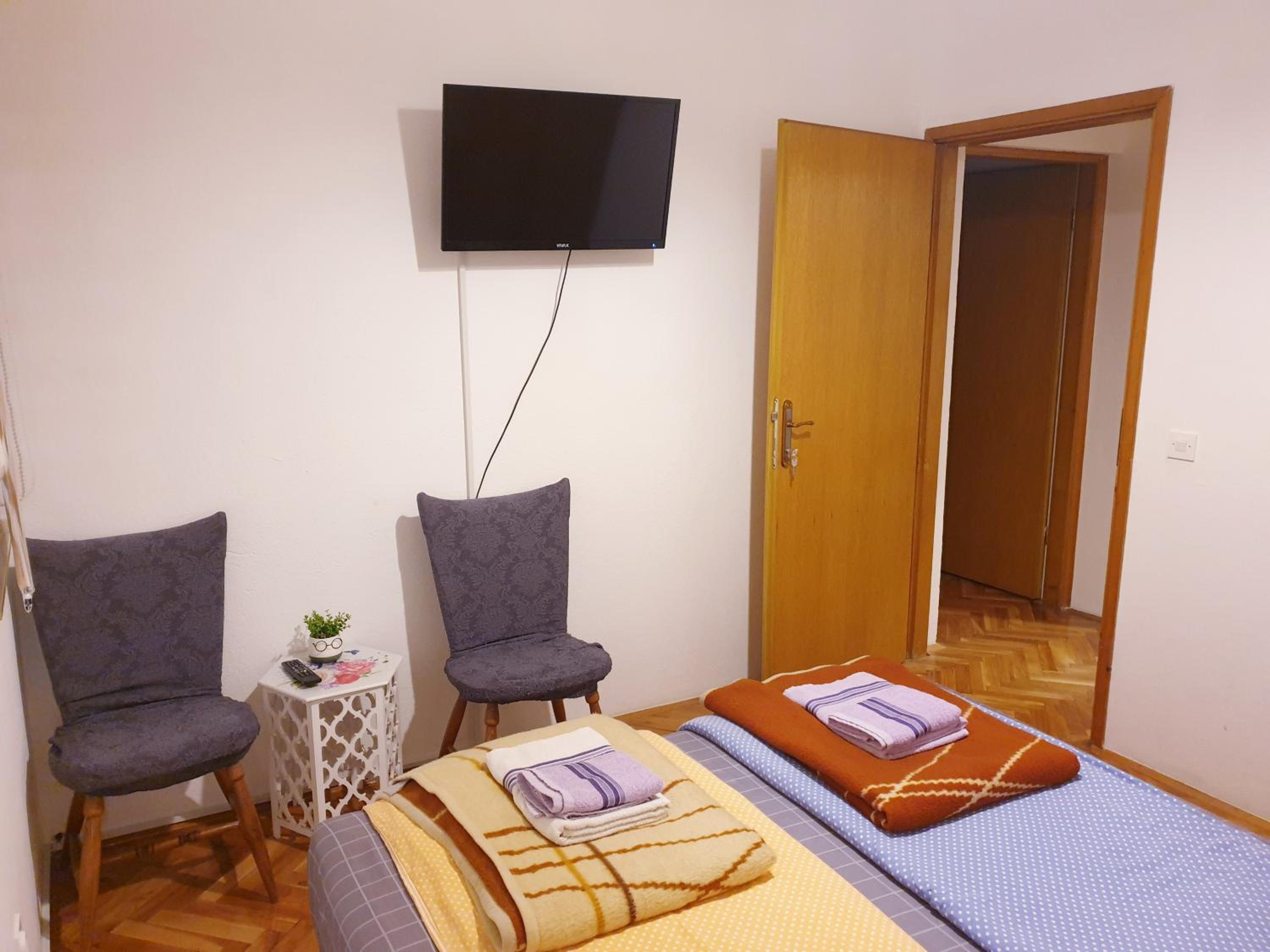 Double Room with Shared Bathroom