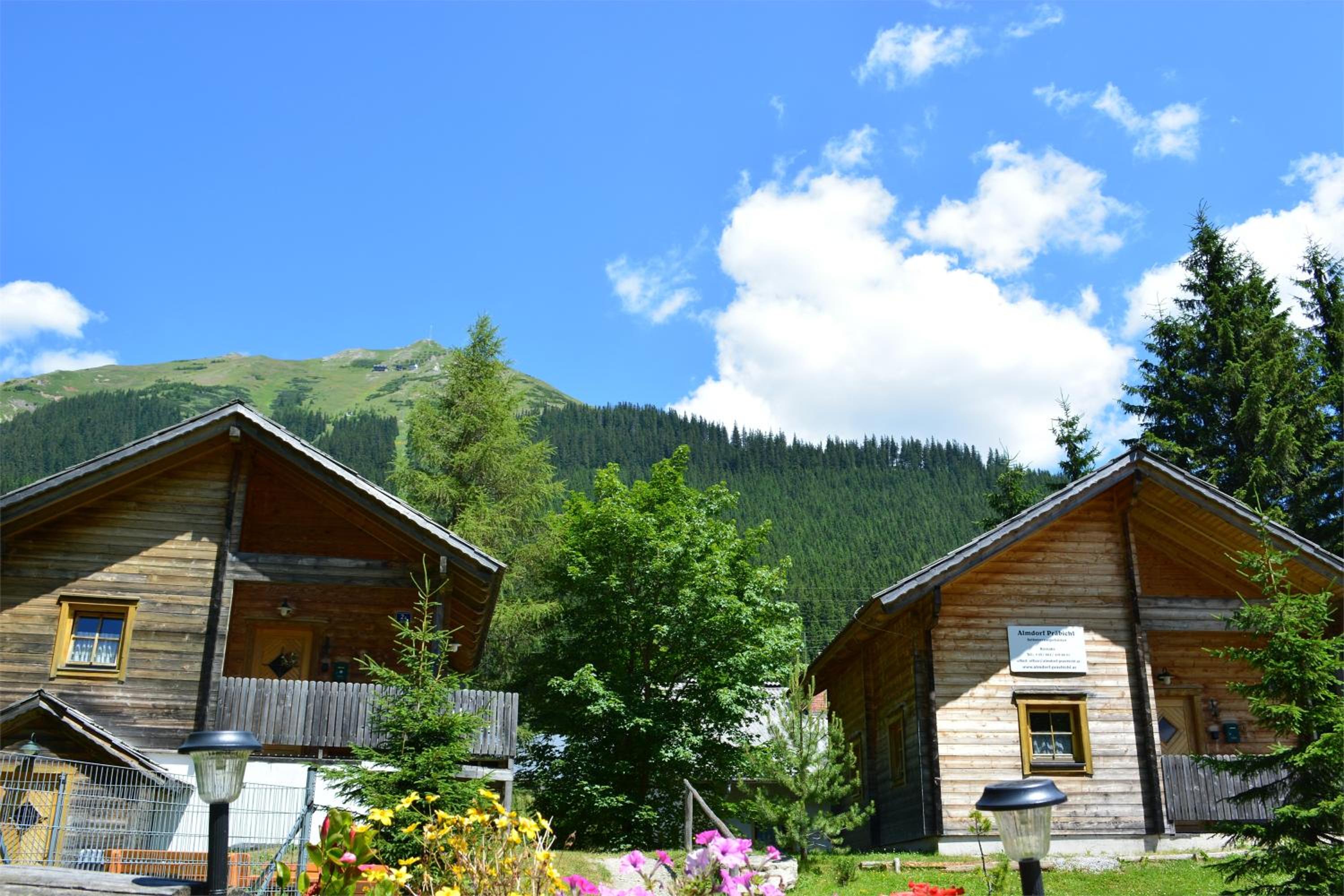 Chalet (6 Adults) photo 2