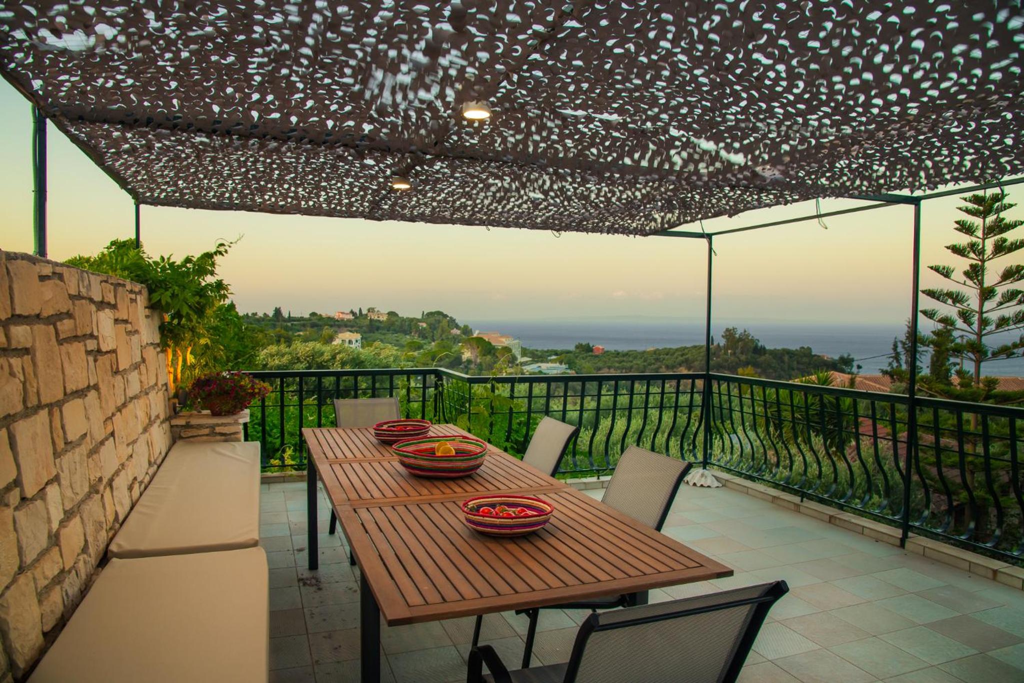 Two-Bedroom Apartment with Balcony photo 2