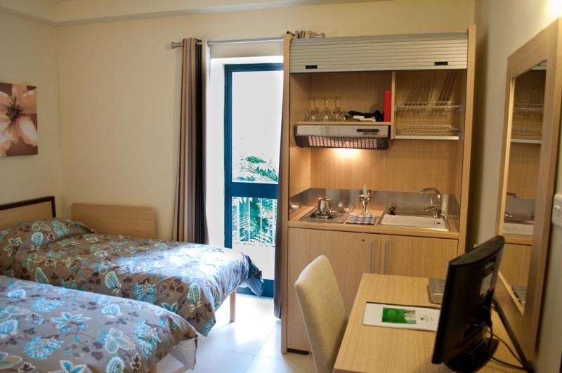 Triple Room with Balcony