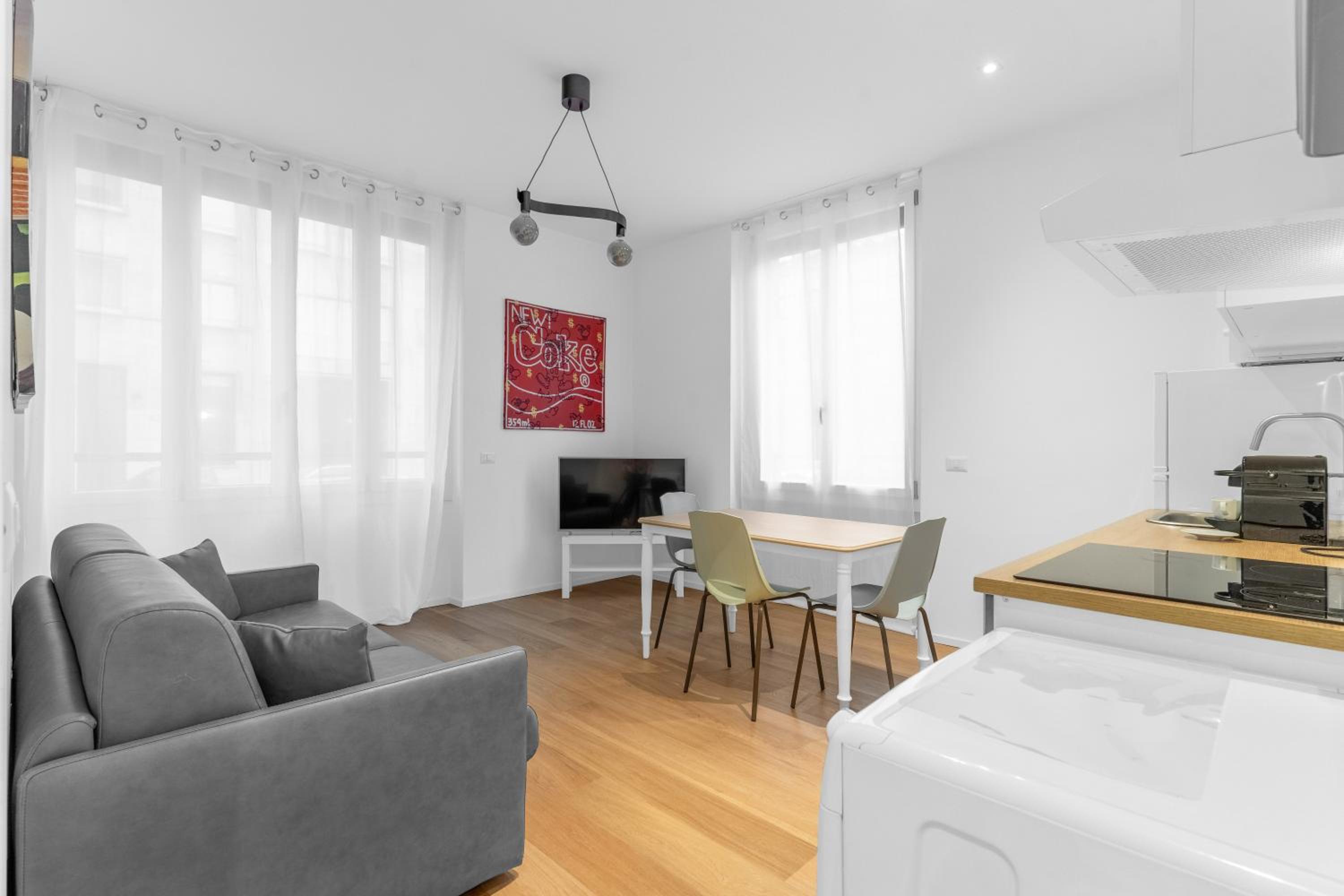 One-Bedroom Apartment