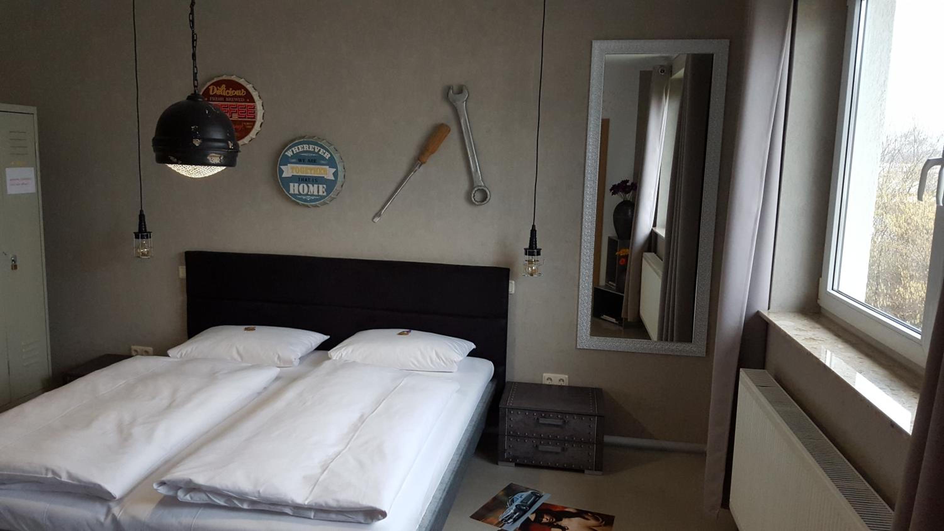 Theme Double Room - Photo 2