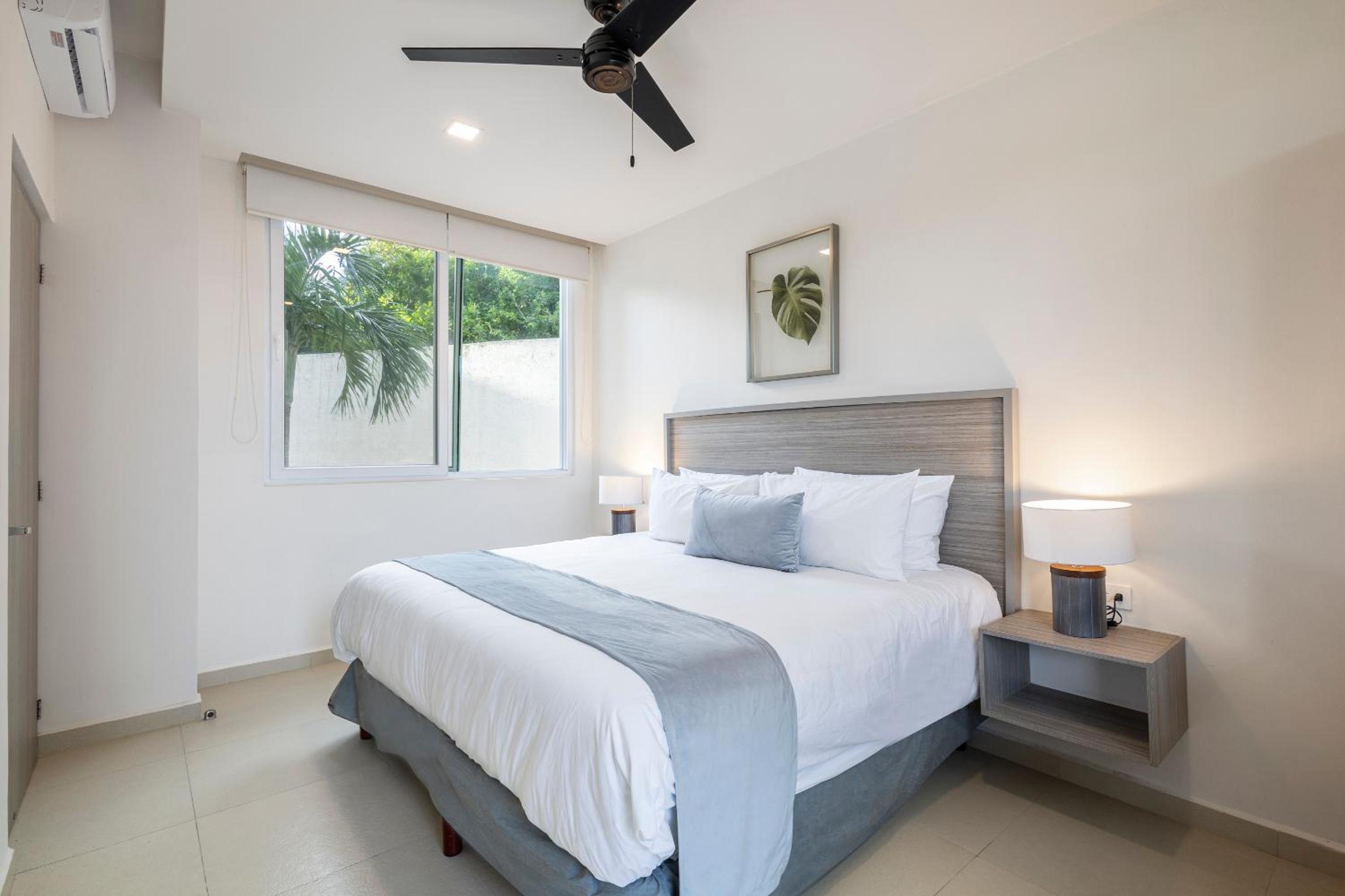Junior Suite with Garden View - Photo 13