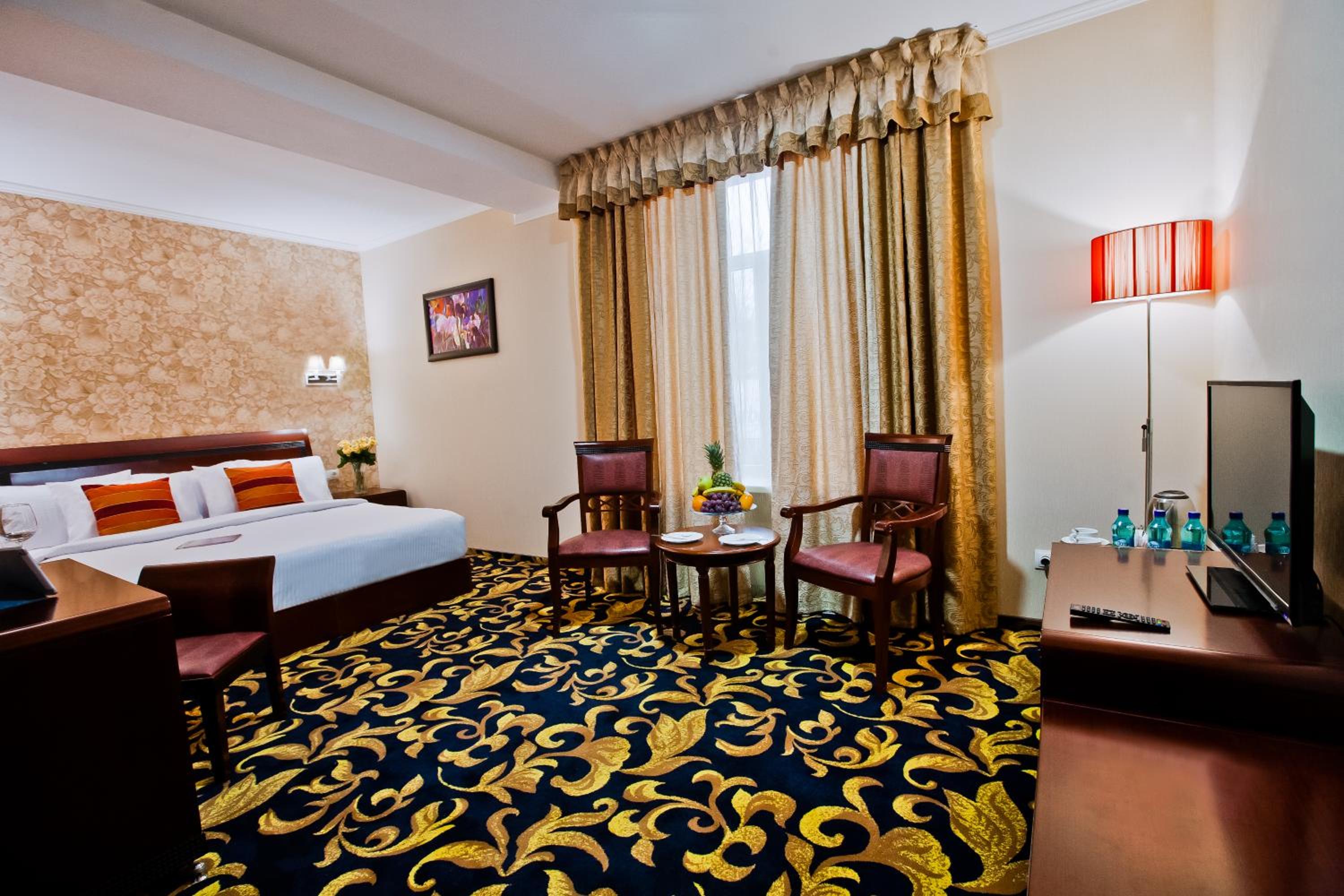 Deluxe Double Room photo 3