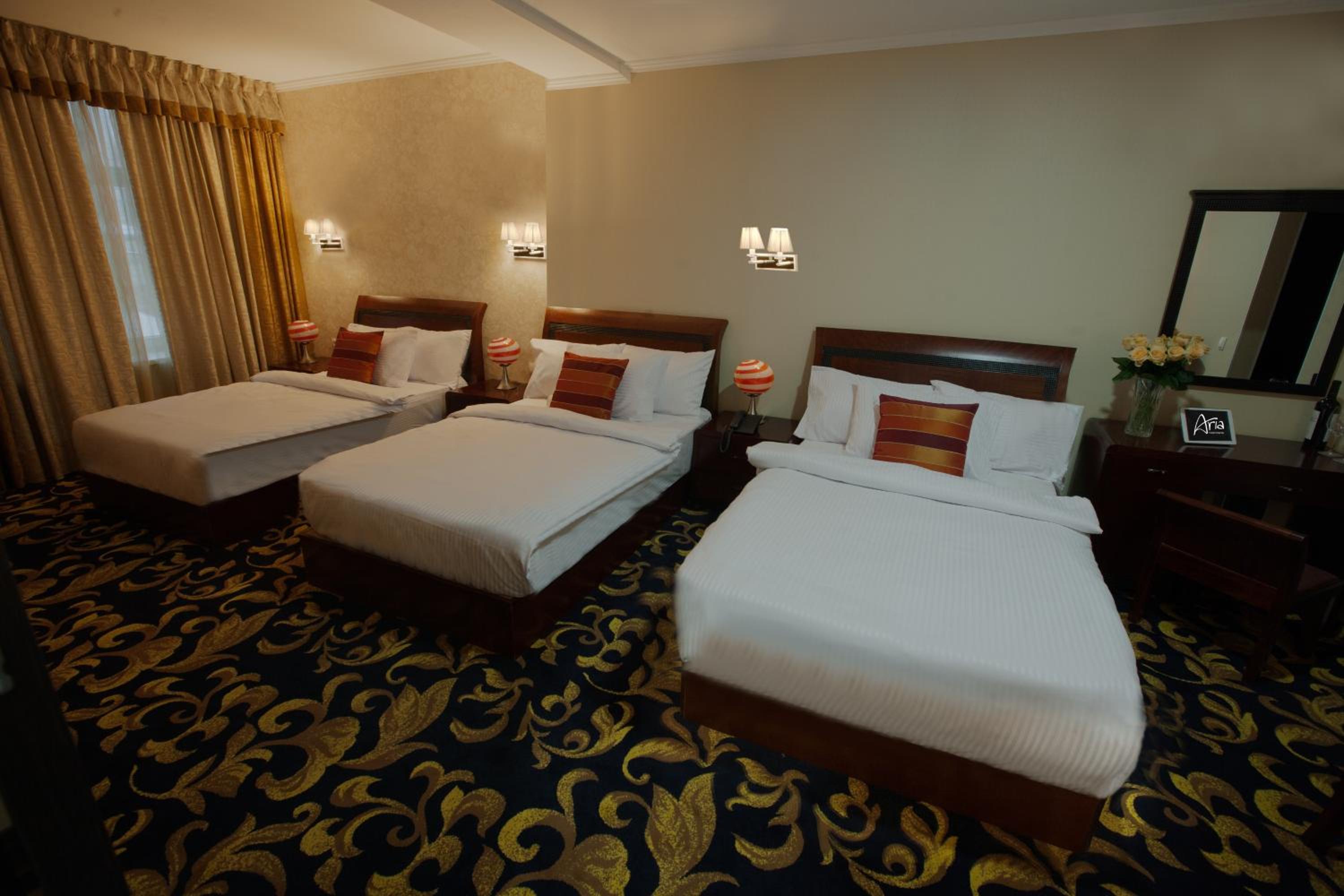 Deluxe Triple Room photo 1