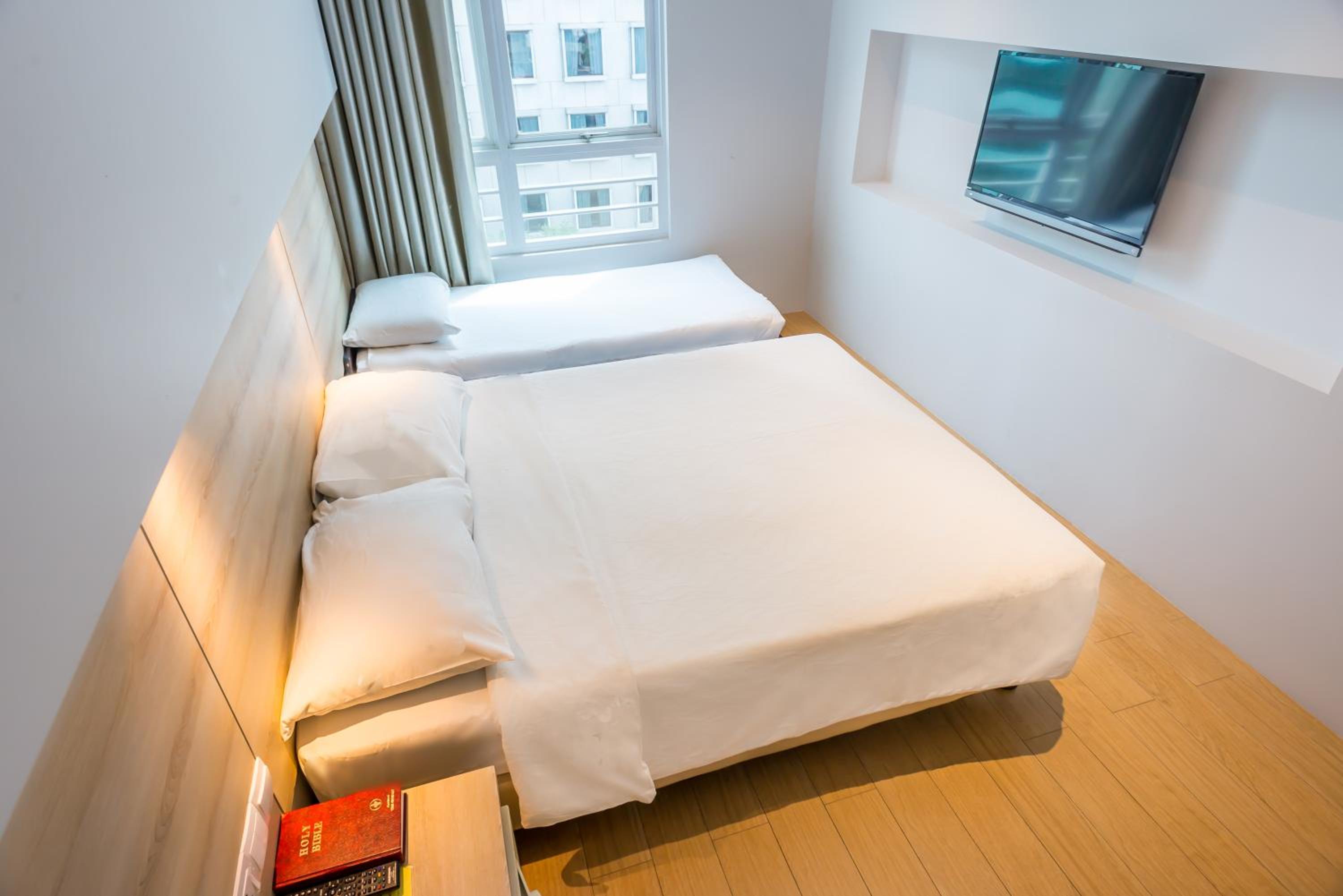Deluxe Triple Room photo 3