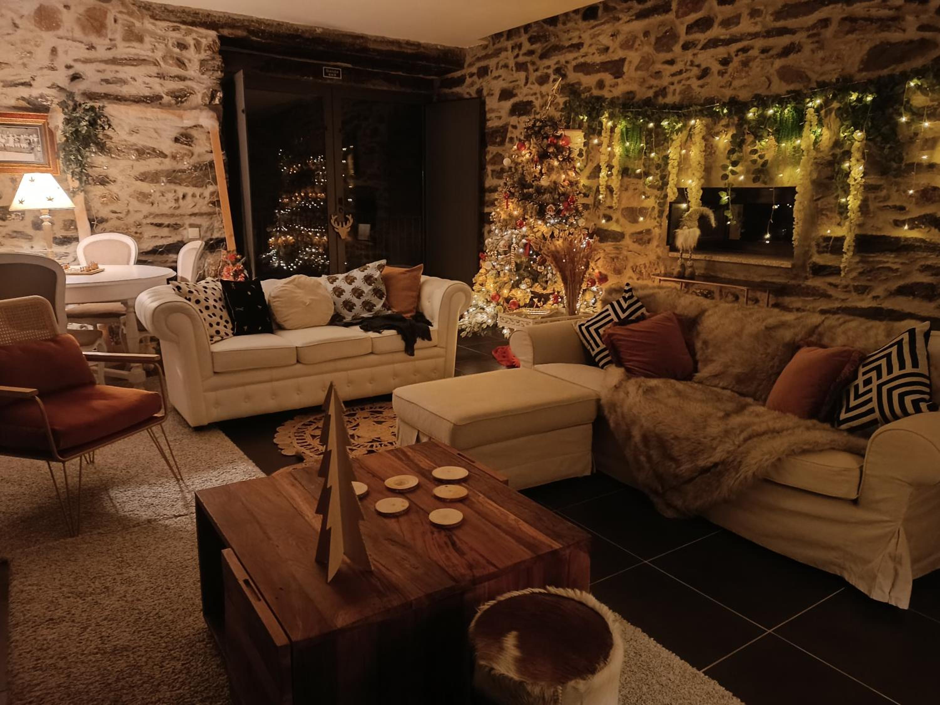 Villa photo 3