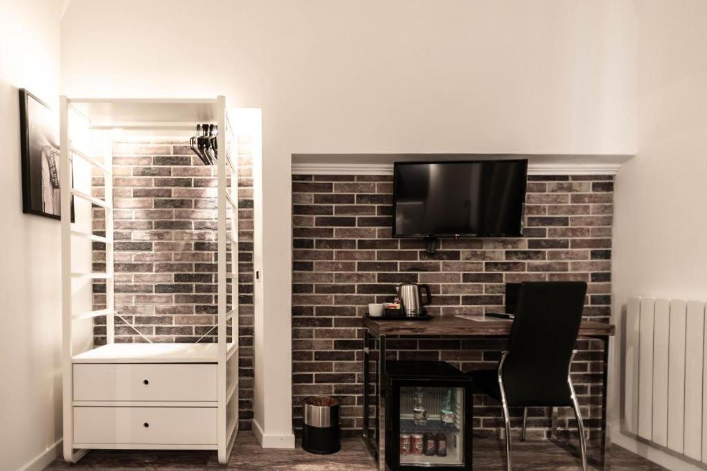 Deluxe Double or Twin Room photo 3