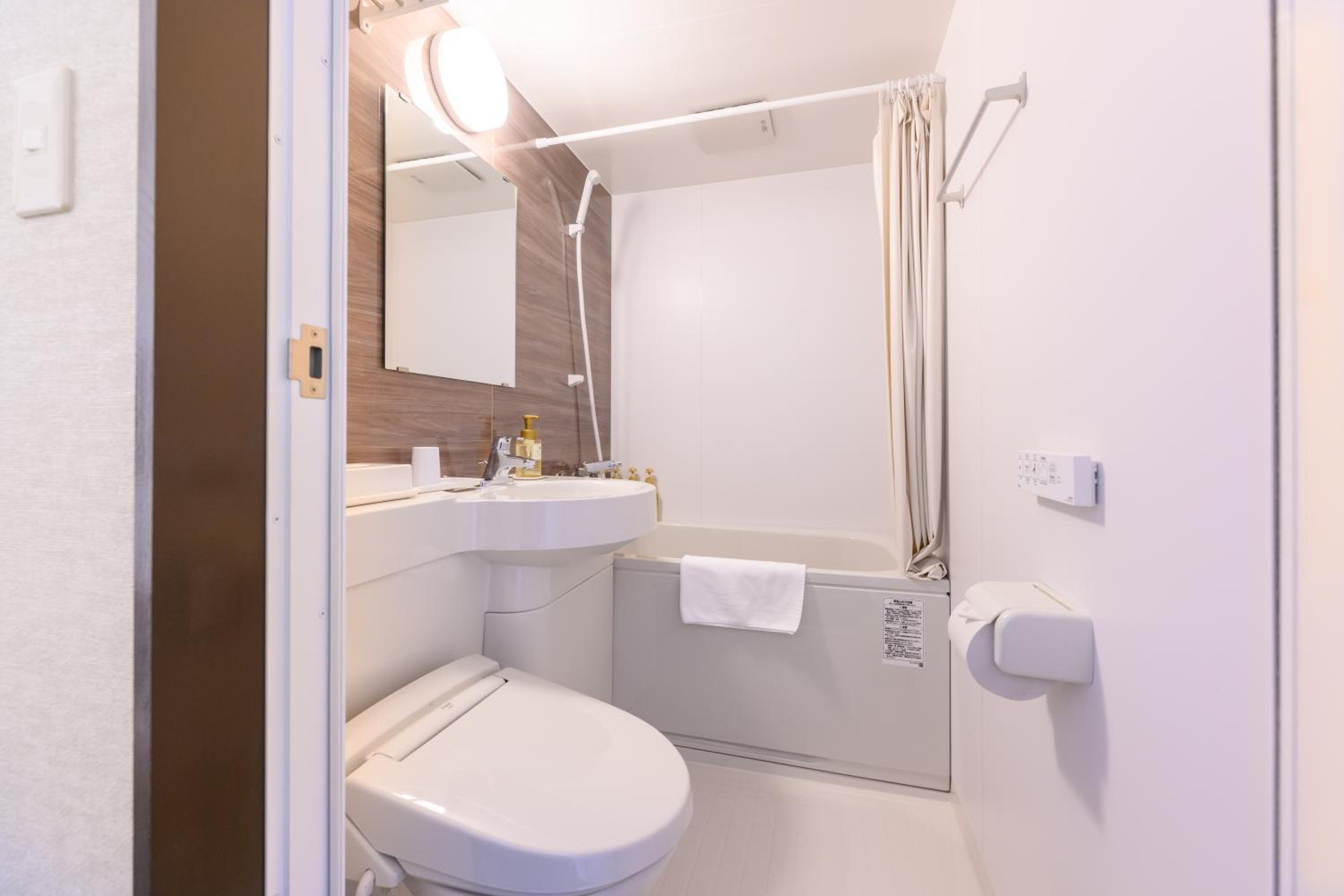 Economy Single Room