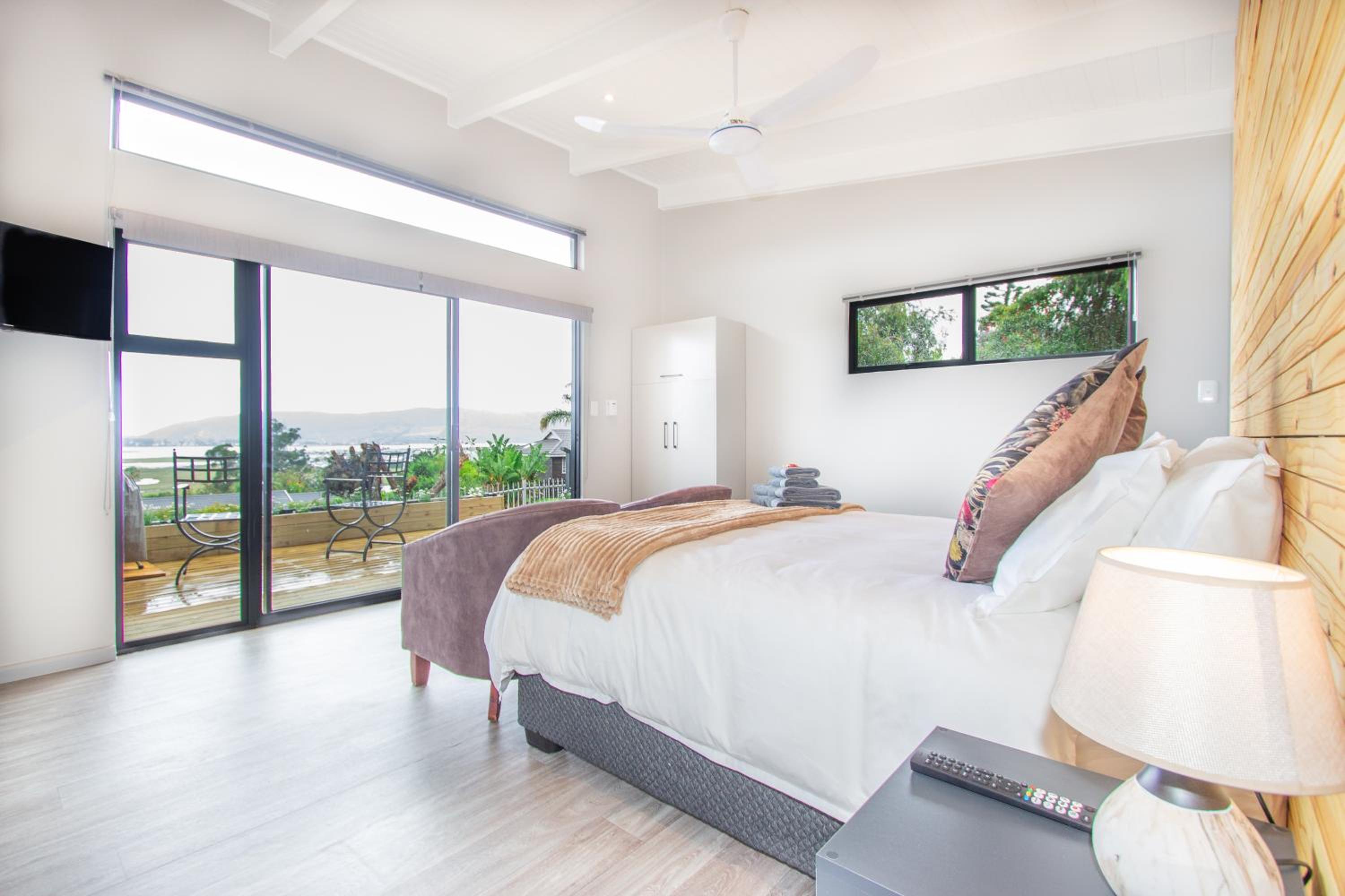 Studio with Sea View