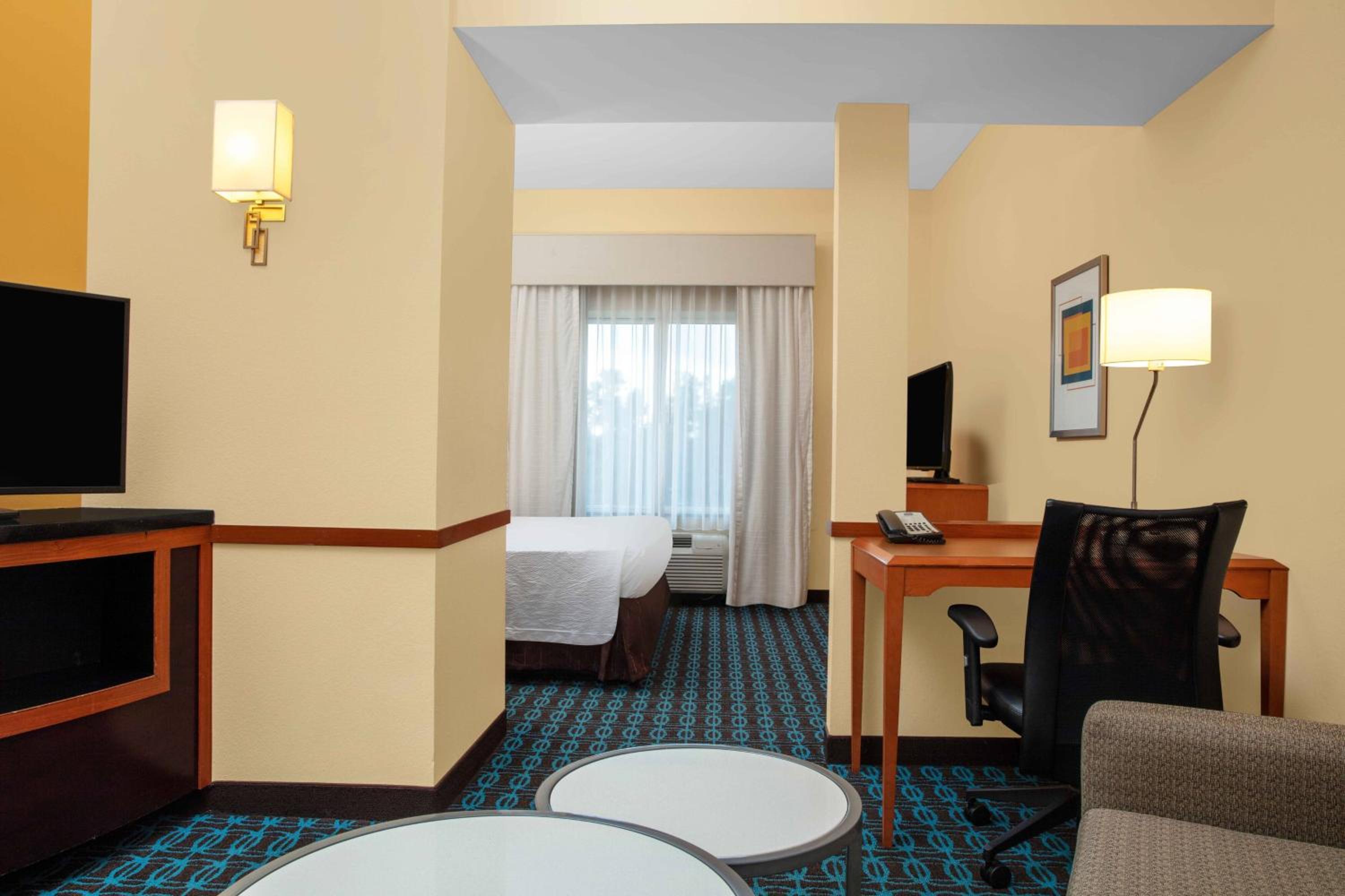 King Suite with Sofa Bed - Photo 8