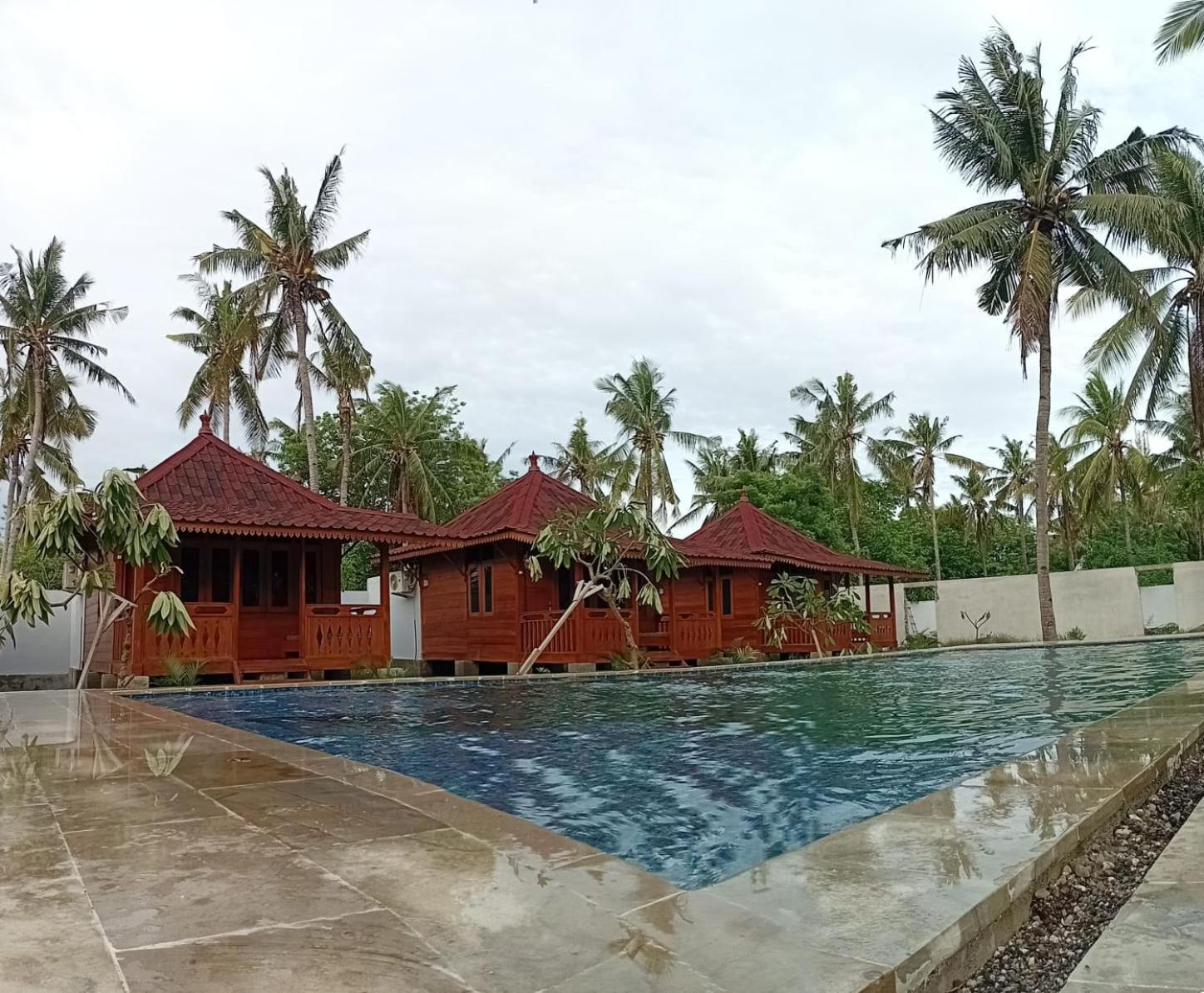Queen Room with Pool View - Photo 1