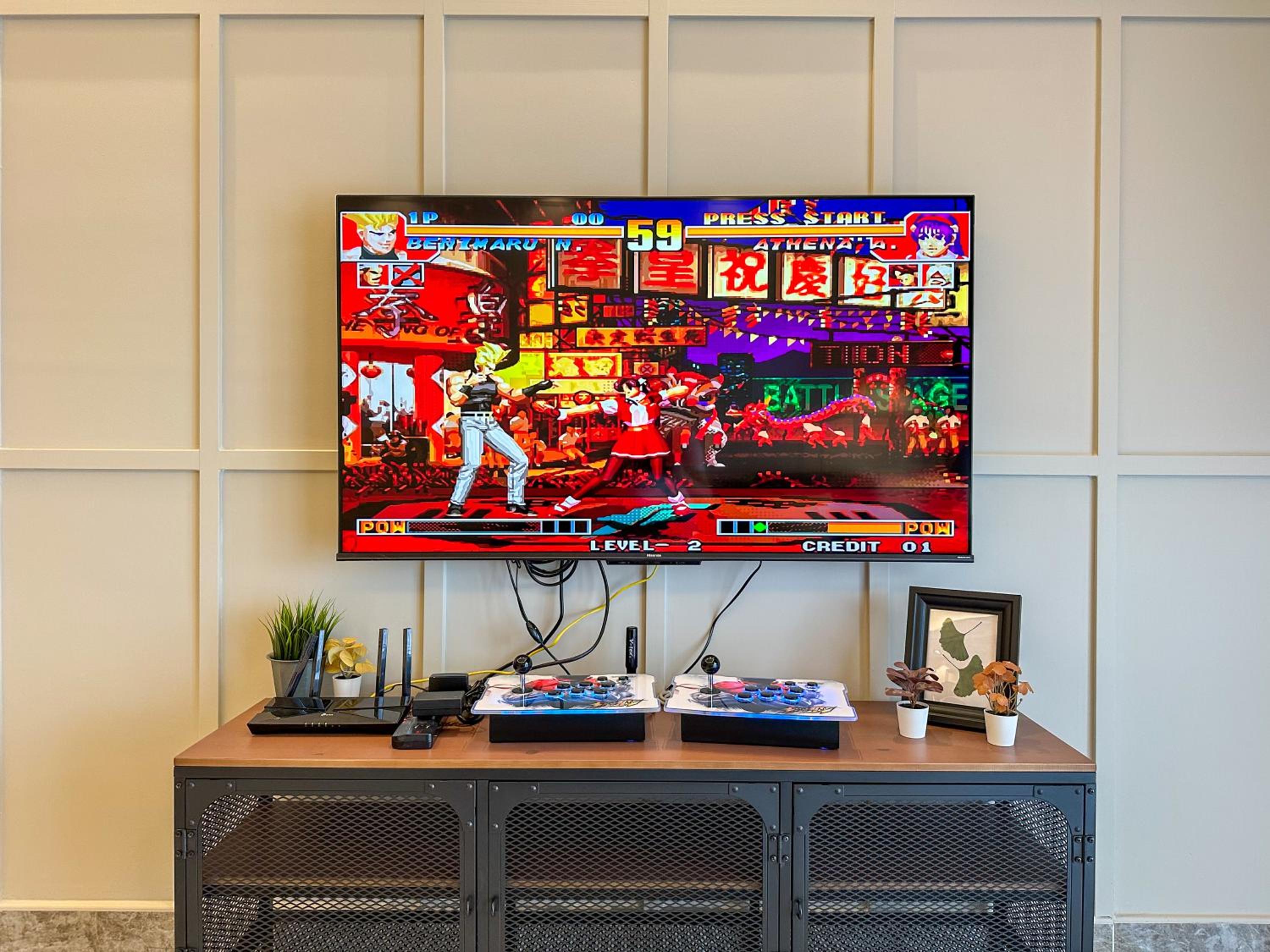 Two-Bedroom Apartment with Balcony and Sea View