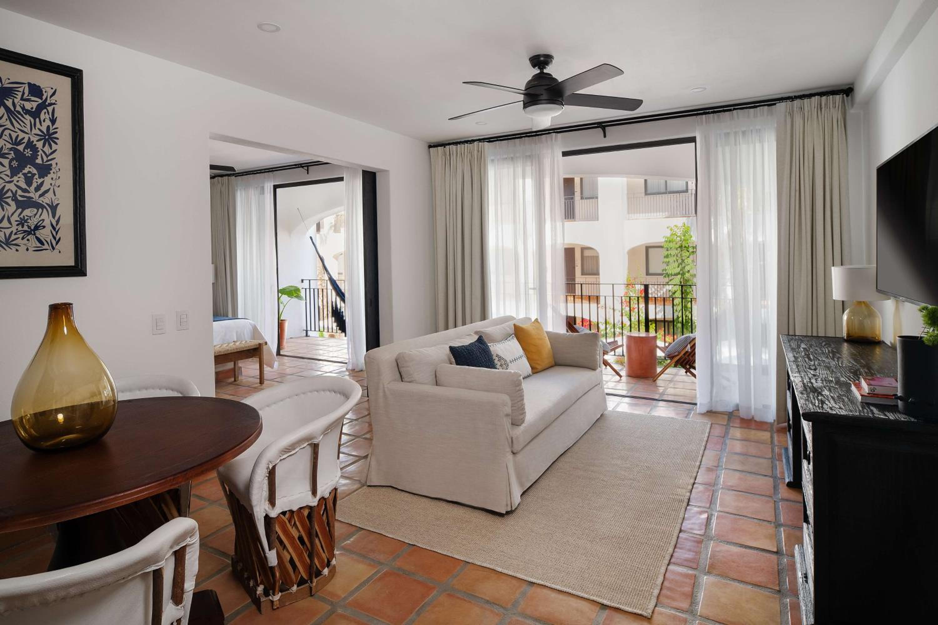 Tropicana King Suite - Photo 1