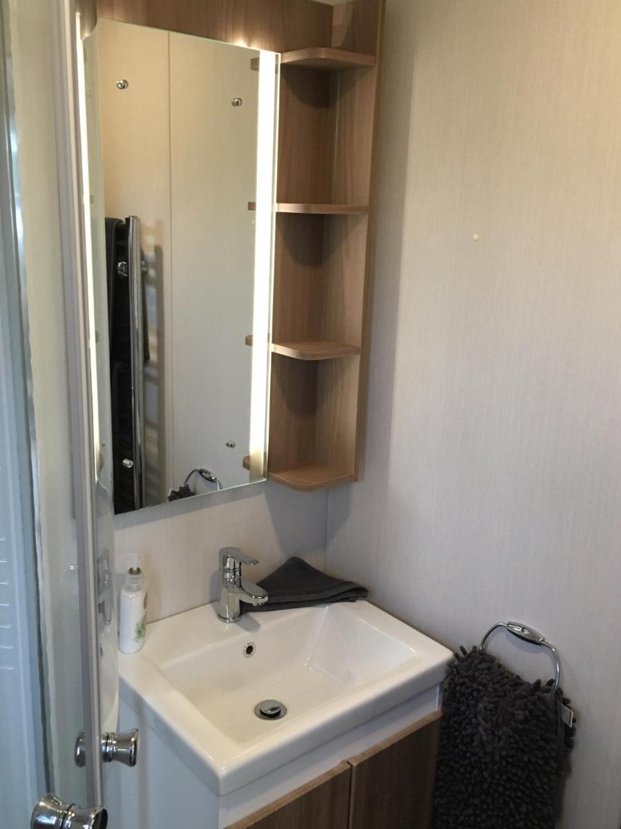 Suite with Hot Tub photo 3
