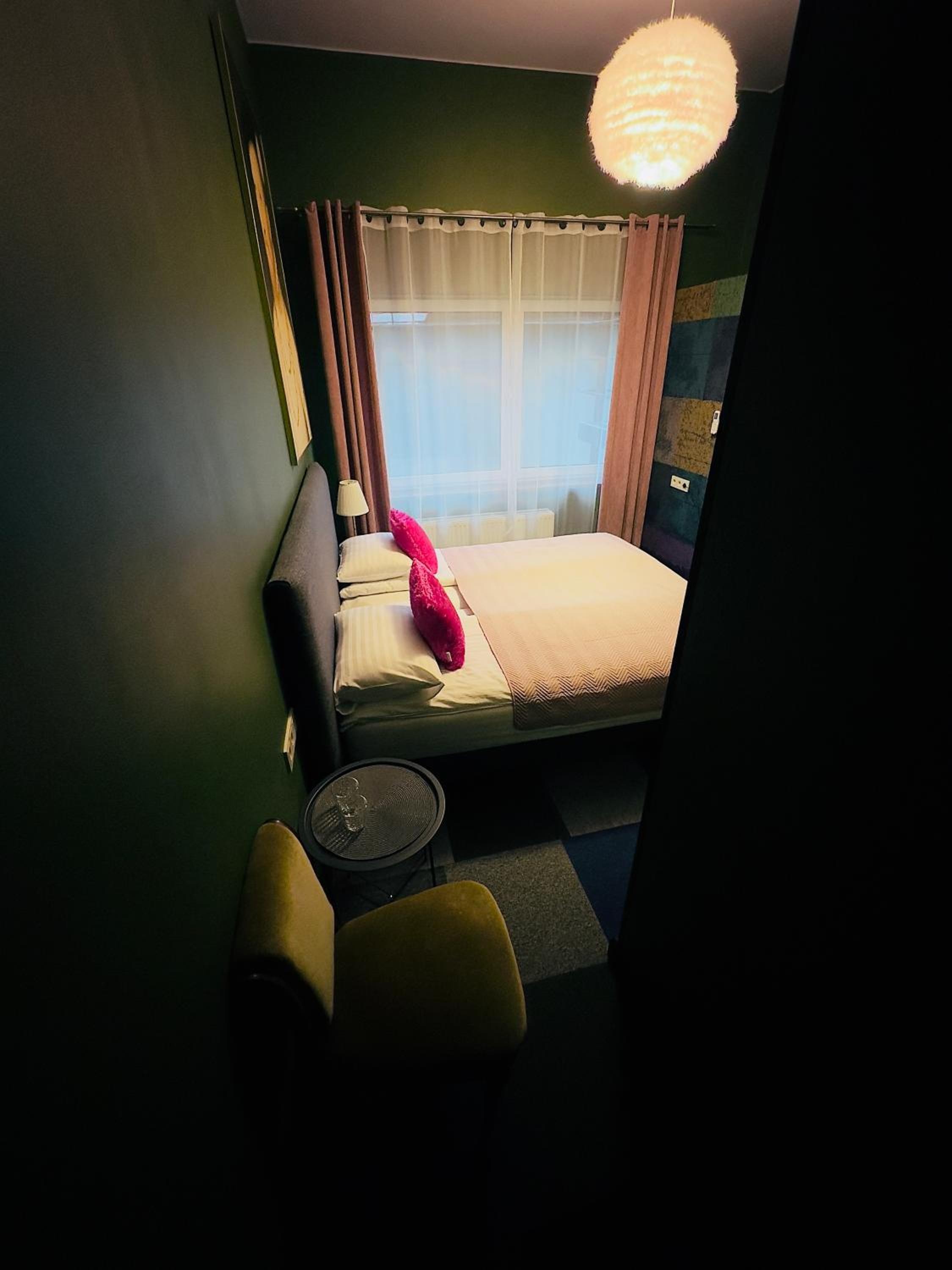 Economy Double or Twin Room - Faust photo 1