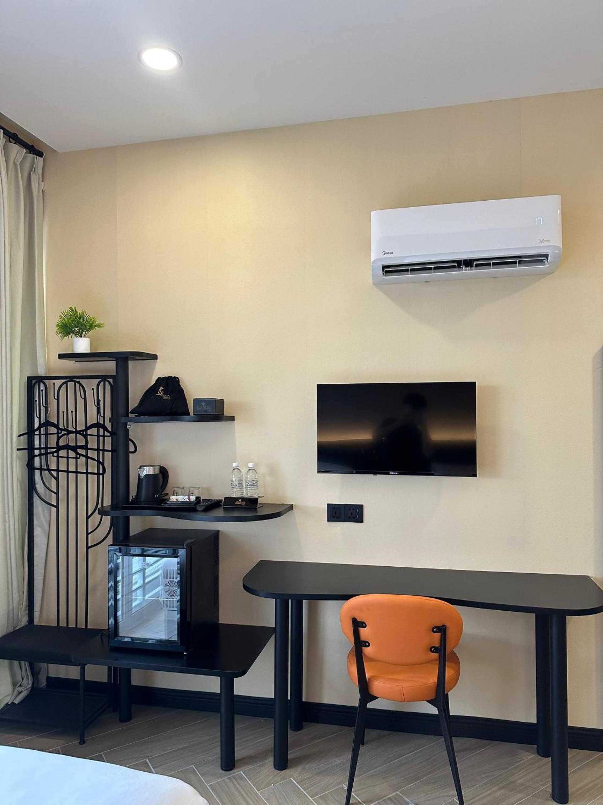 Deluxe Twin Room - Photo 3