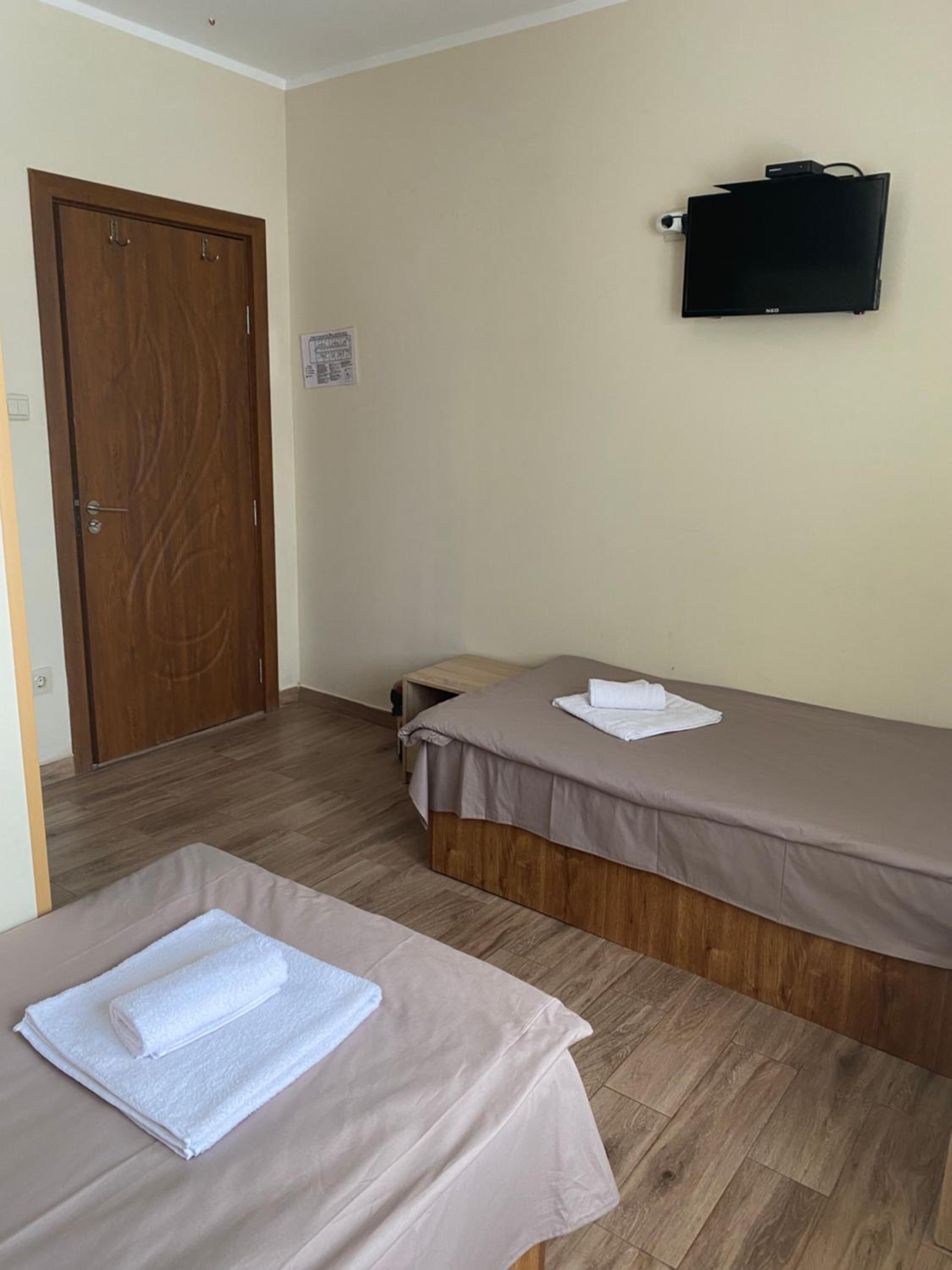 Twin Room with Mountain View