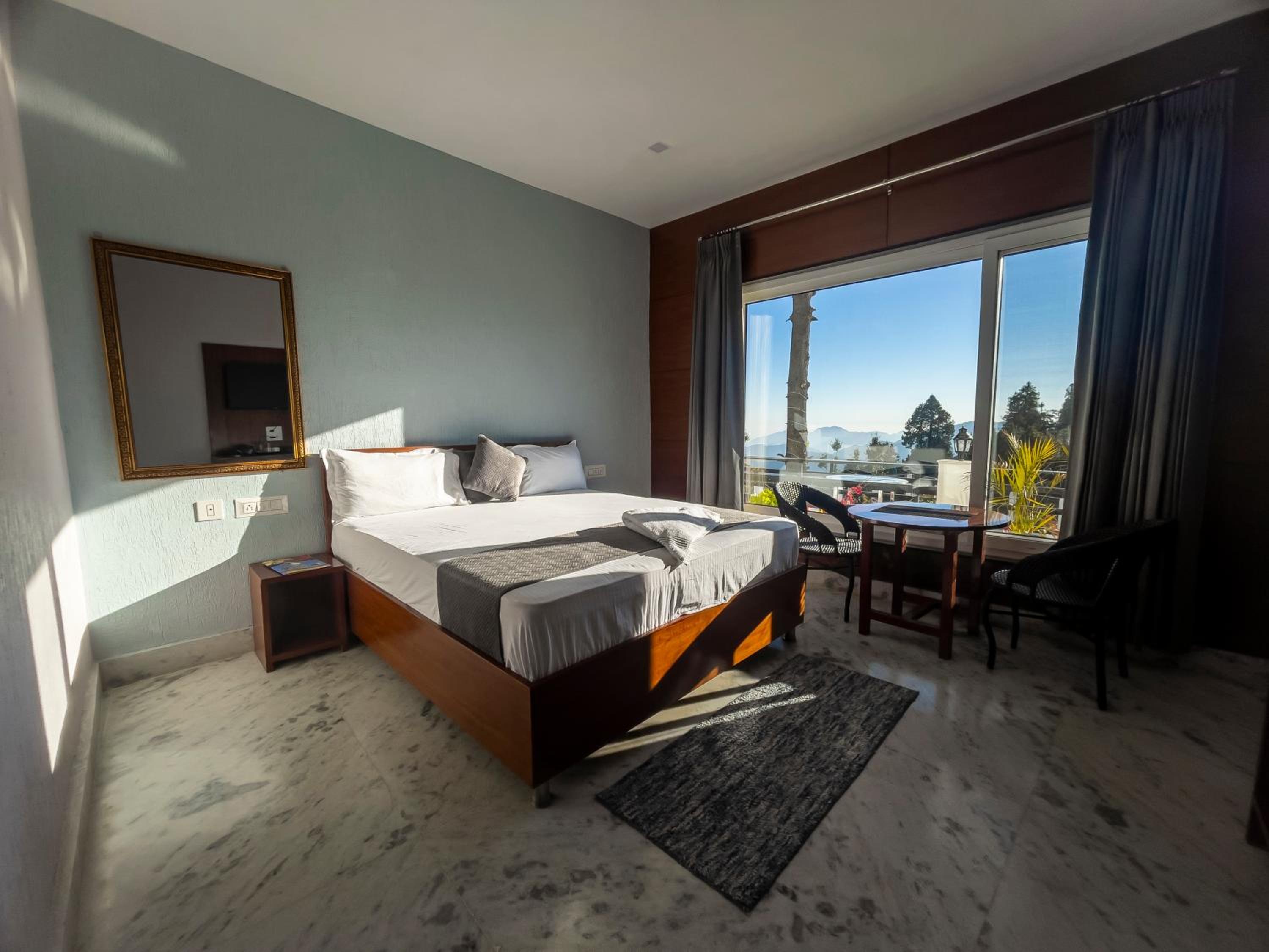King Room with Balcony