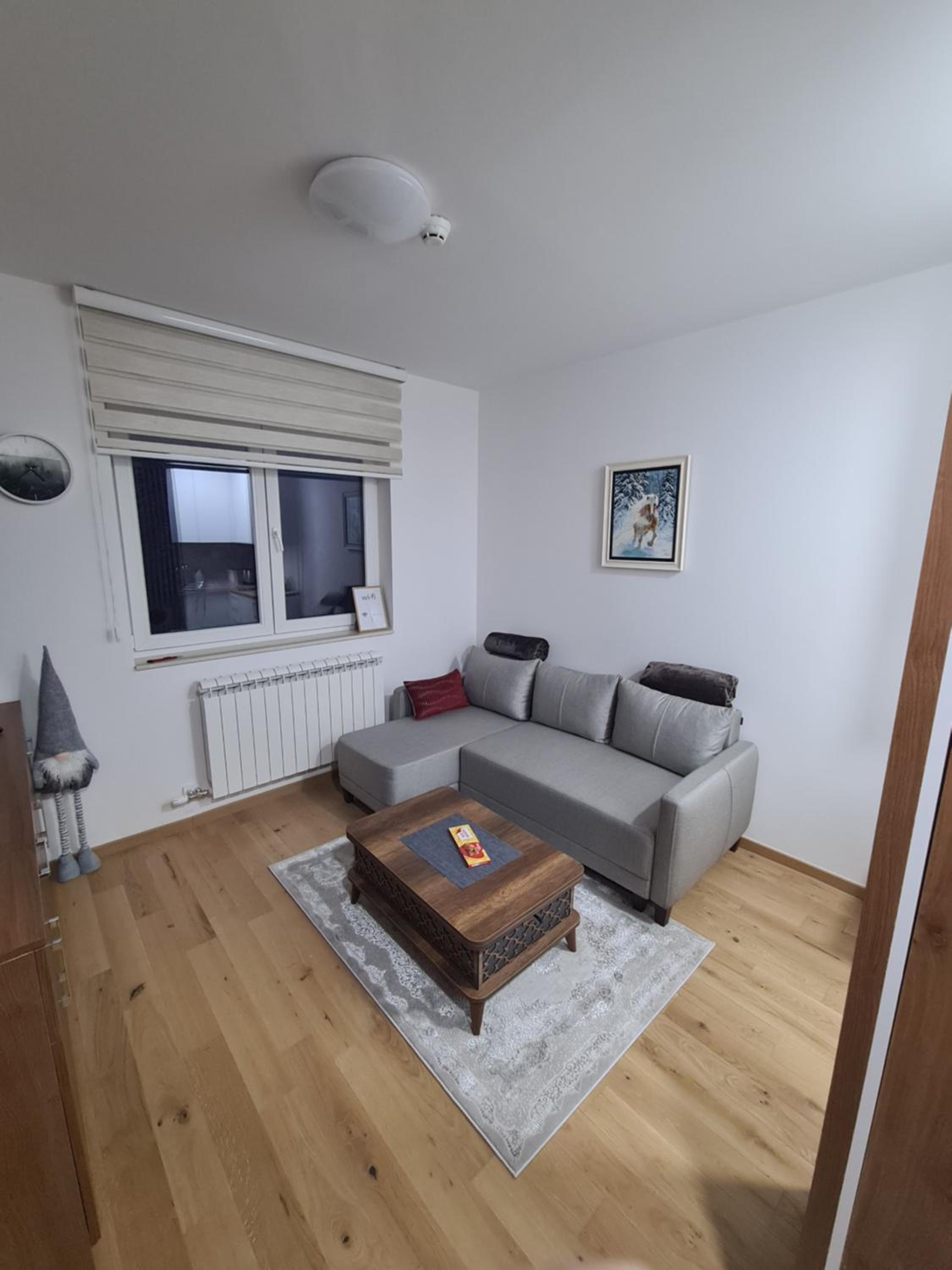 Apartment photo 3