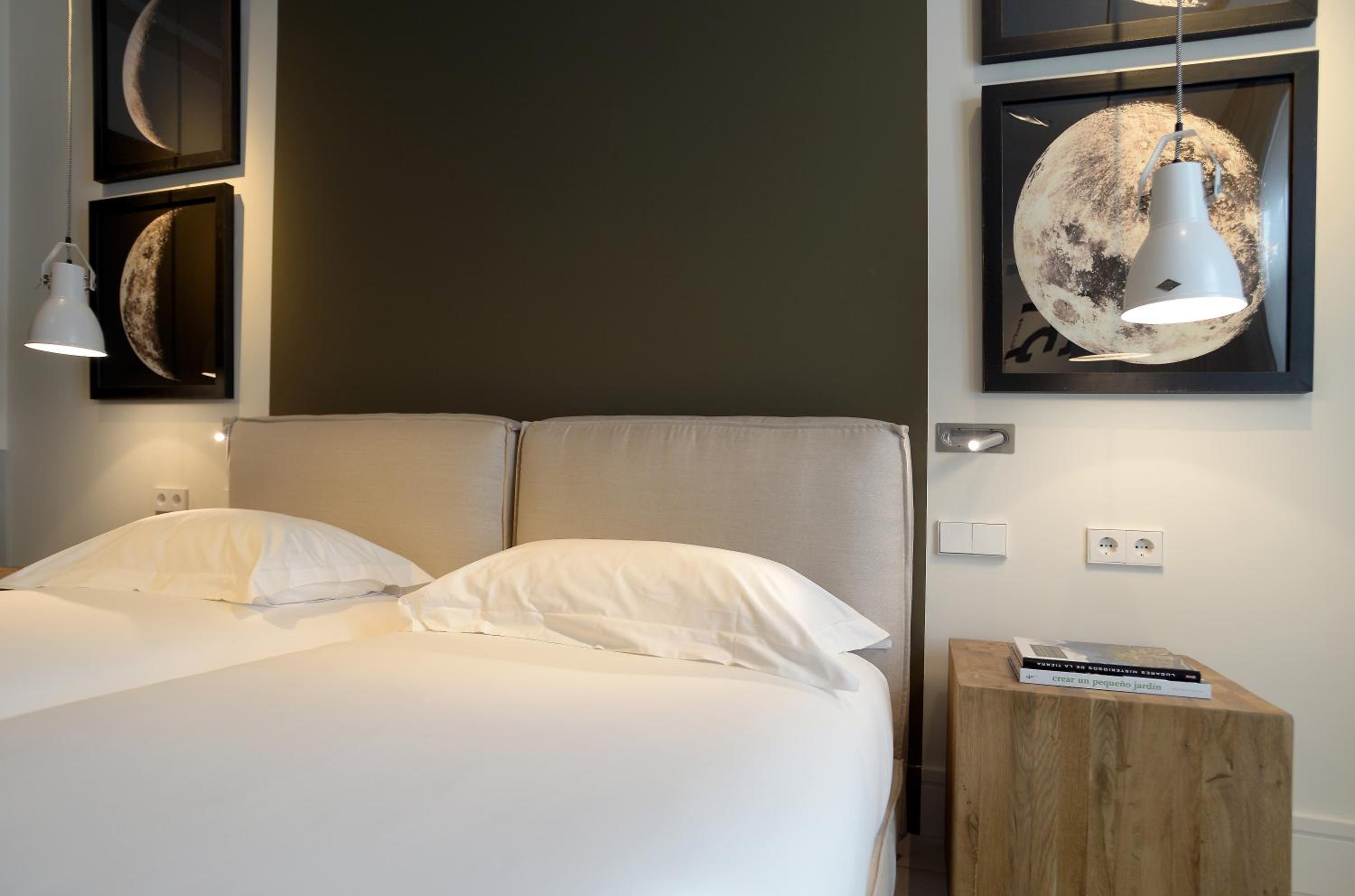 Two-Bedroom Apartment (6 Adults) photo 2