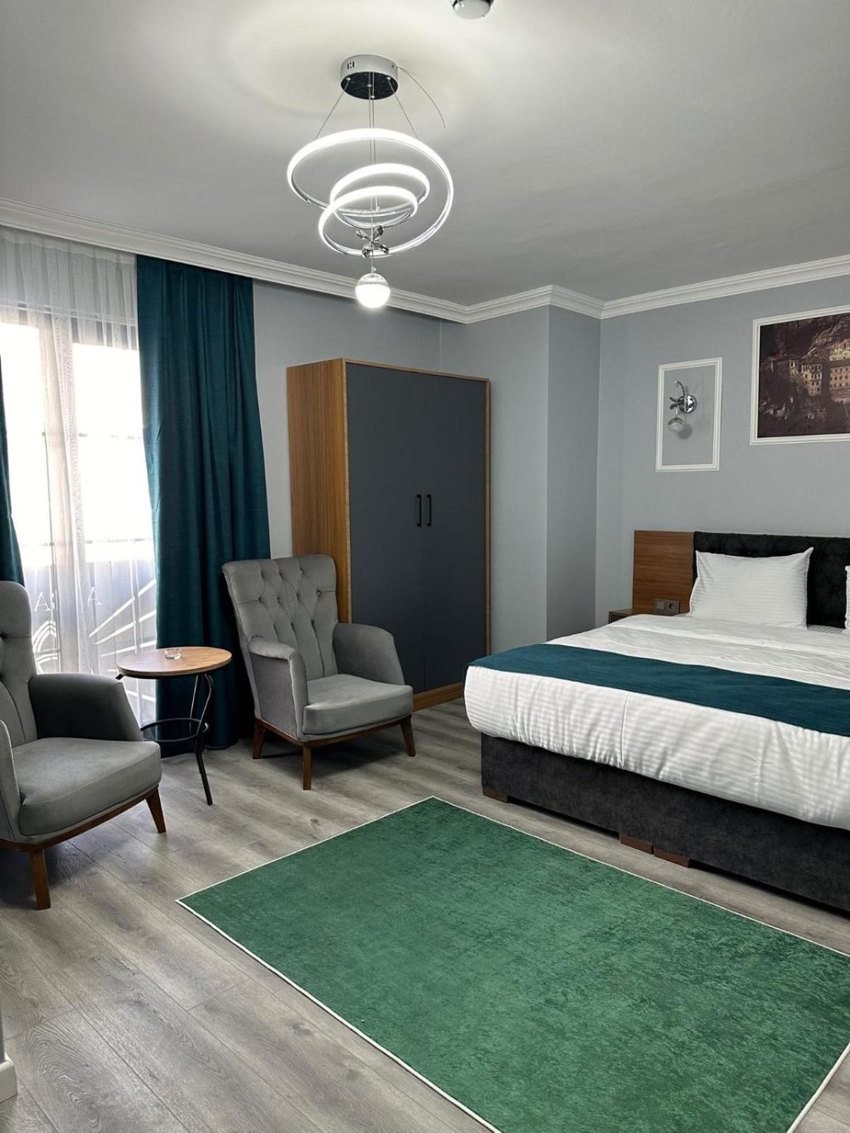 Budget Double Room - Photo 4