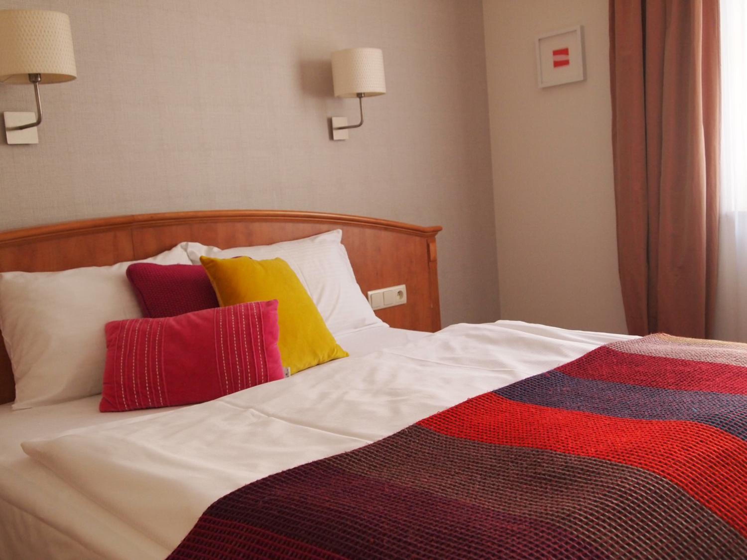Classic Double Room - Photo 7