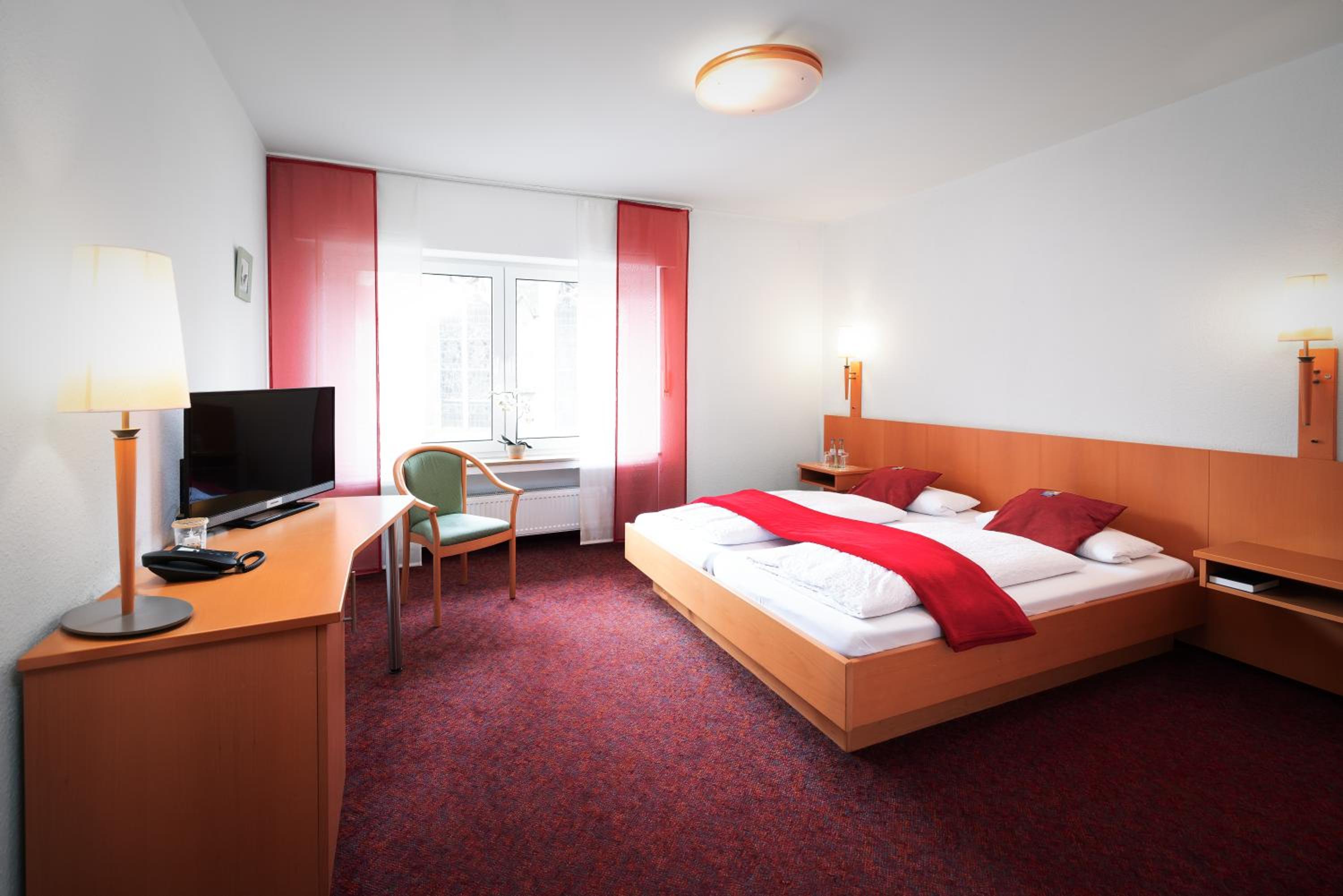 Large Double Room photo 2