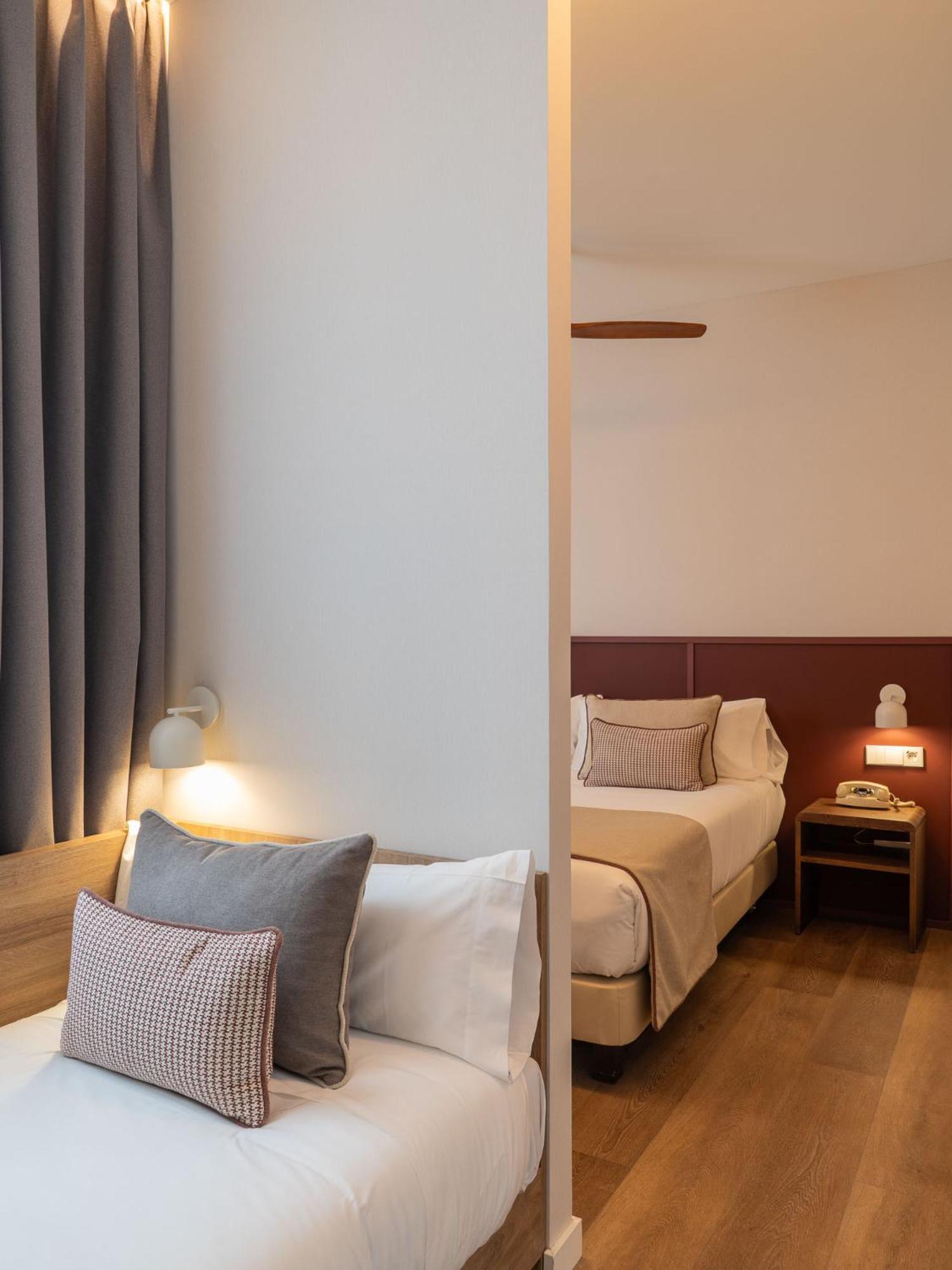Standard Quadruple Room Standard Quadruple Room