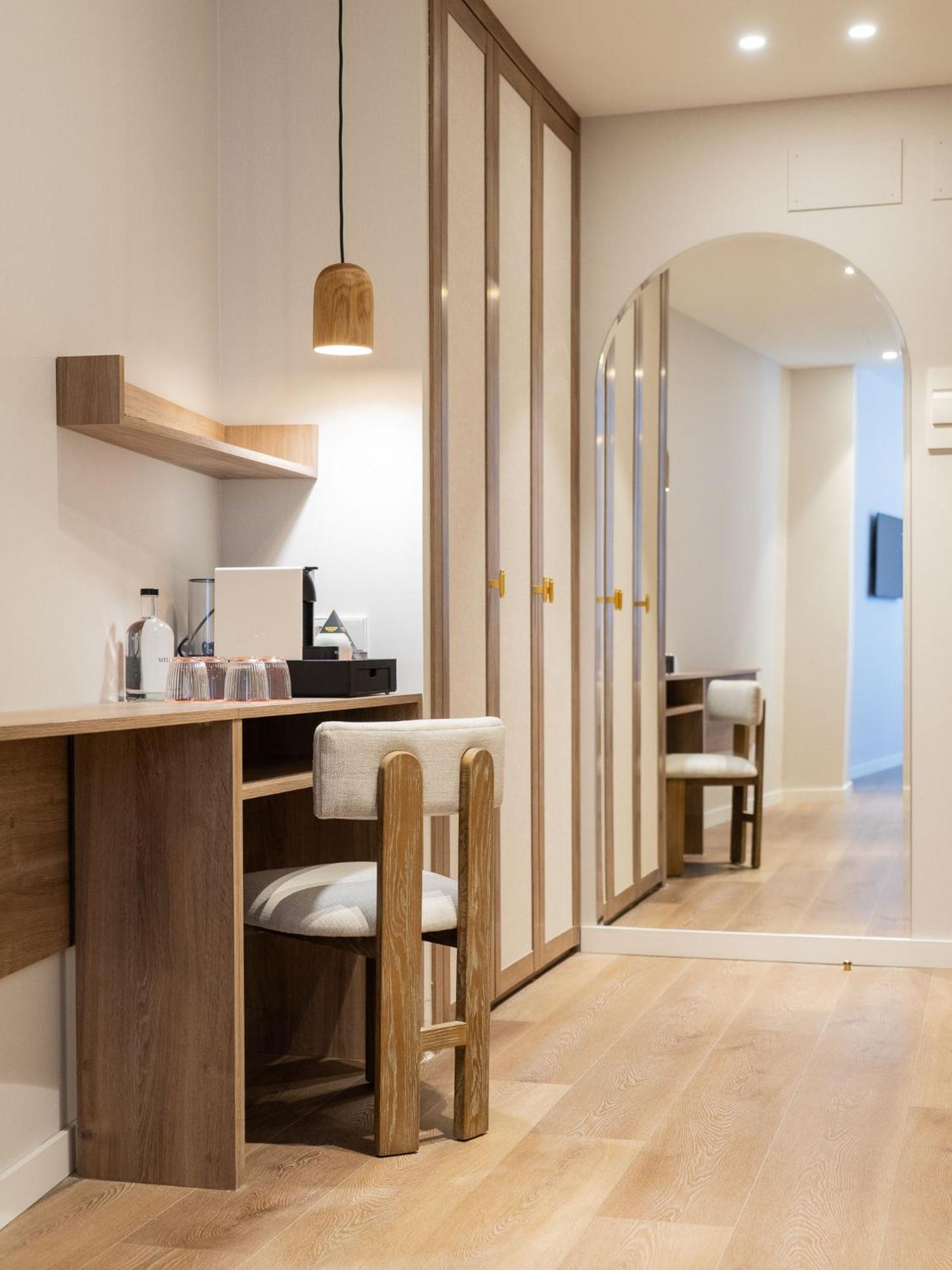 Standard Quadruple Room Standard Quadruple Room