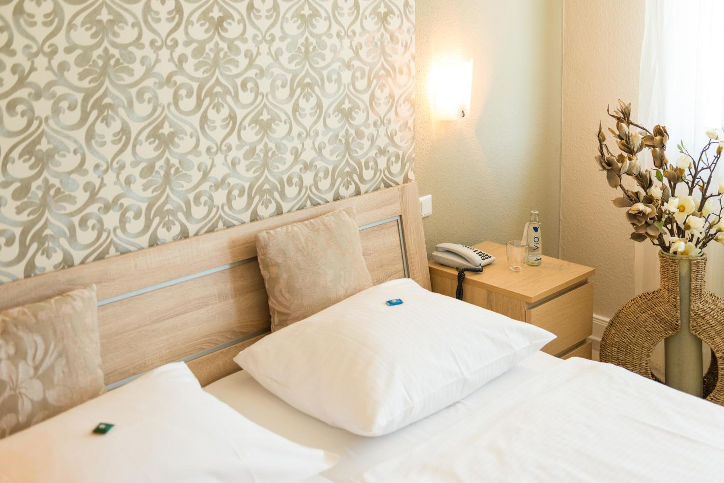 Double Room - Photo 3