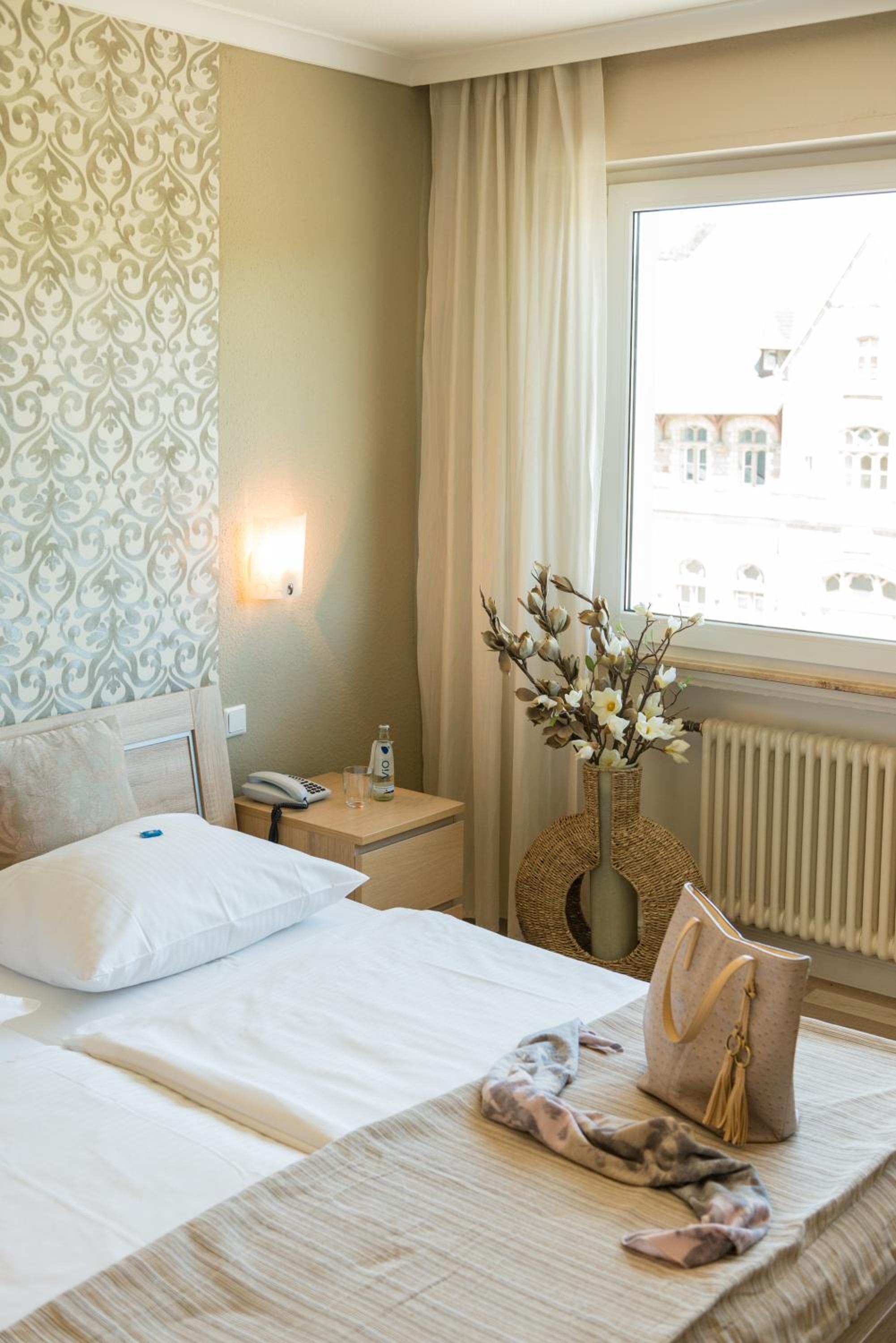 Double Room - Photo 4