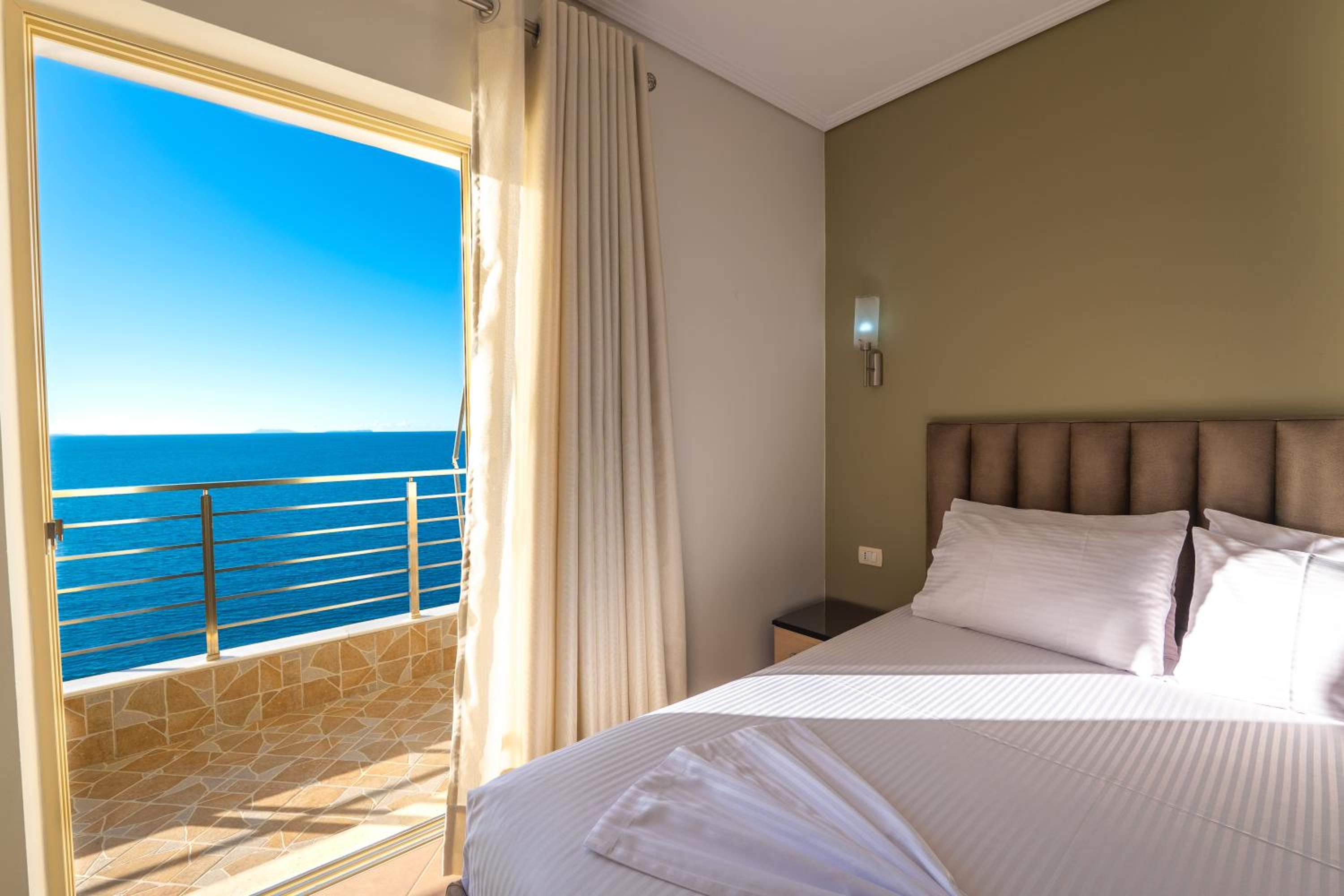 One-Bedroom Apartment with Sea View