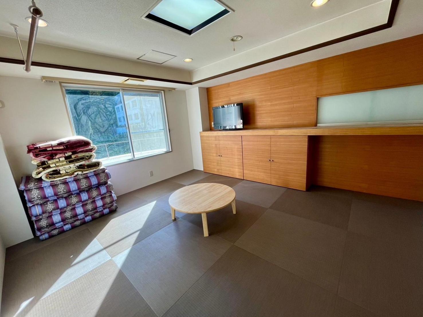 Quadruple Room with Mountain View photo 2