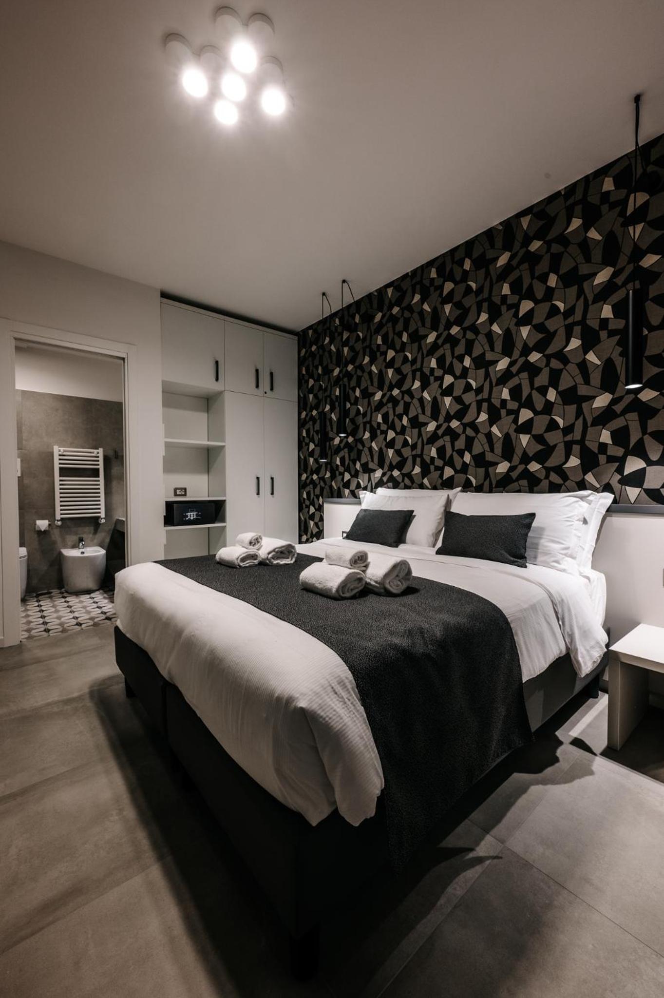 Double or Twin Room with Private Bathroom photo 1