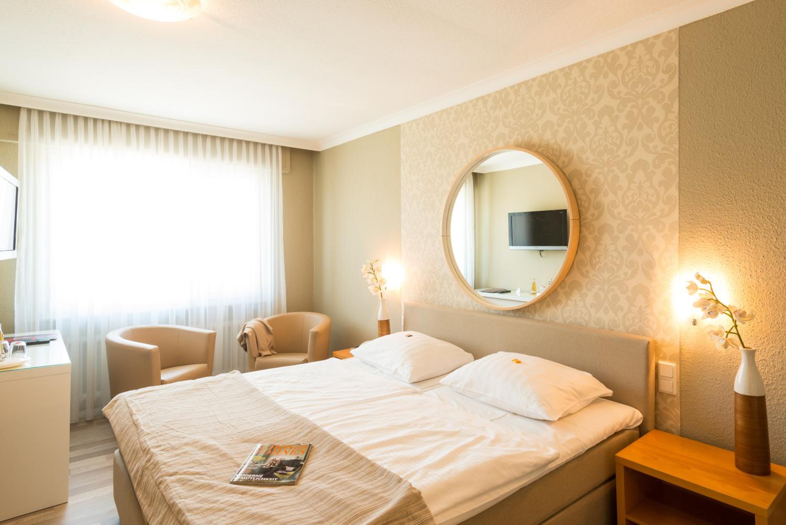 Double Room - Photo 21