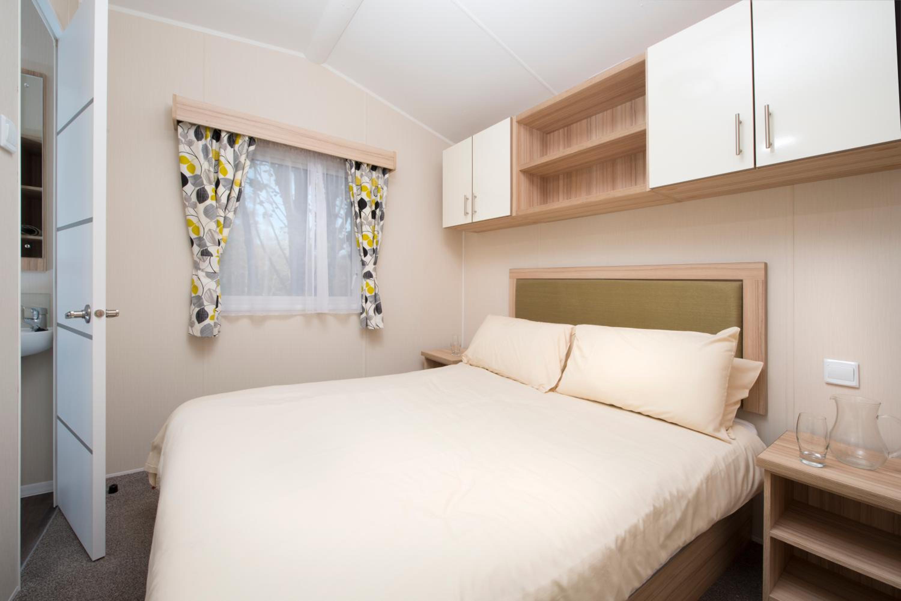 2 Bedroom Silver Caravan Lodge photo 1