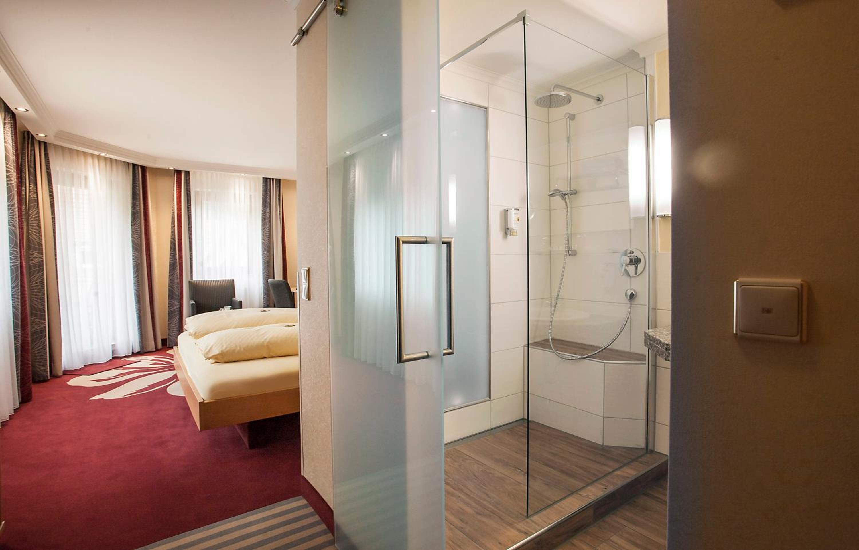Superior Double Room - Photo 8