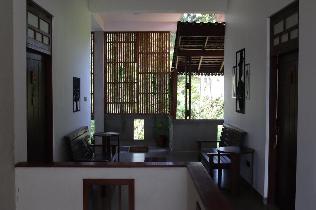 Deluxe Double Room with Balcony photo 3