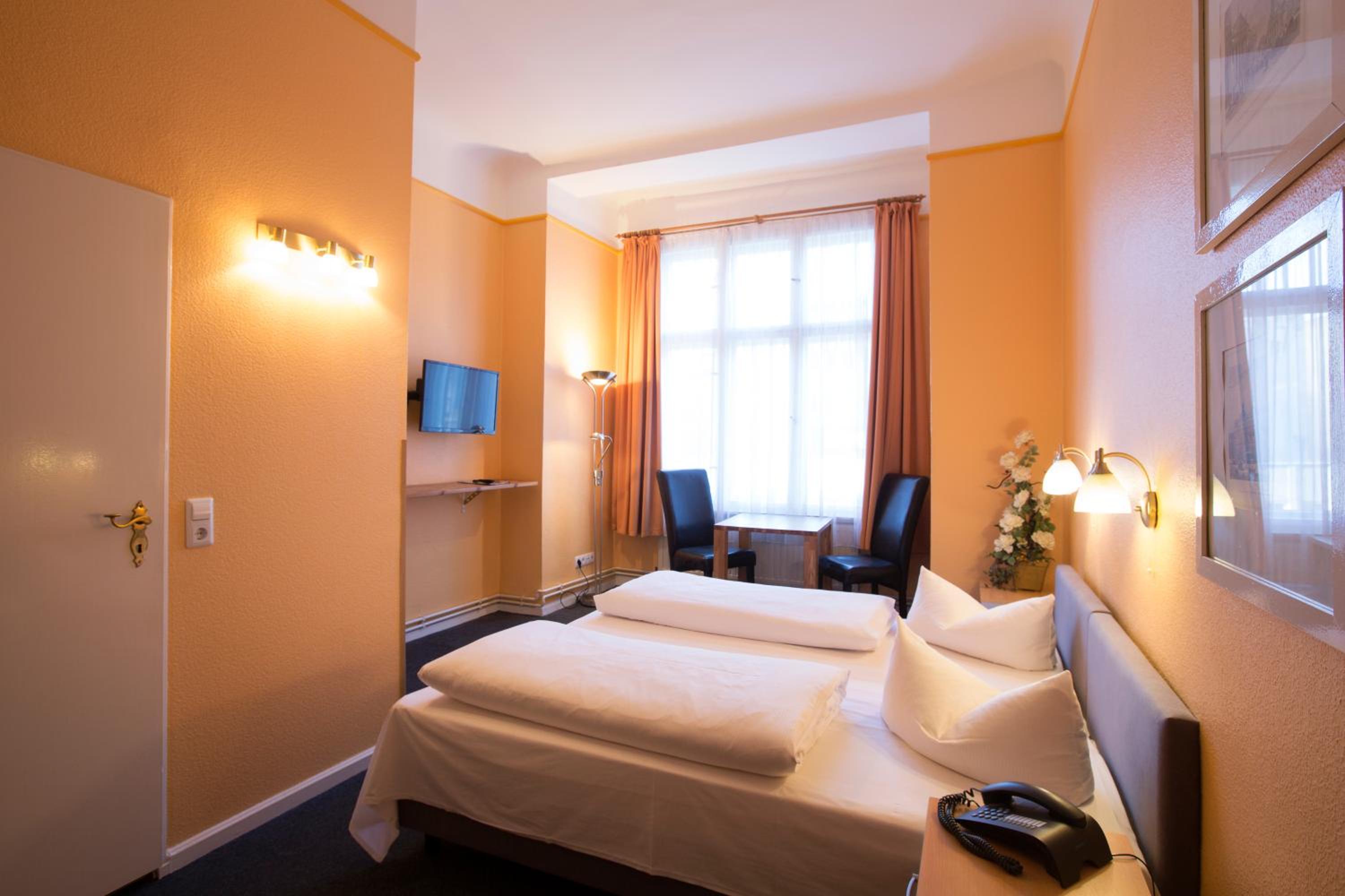 Double Room photo 1