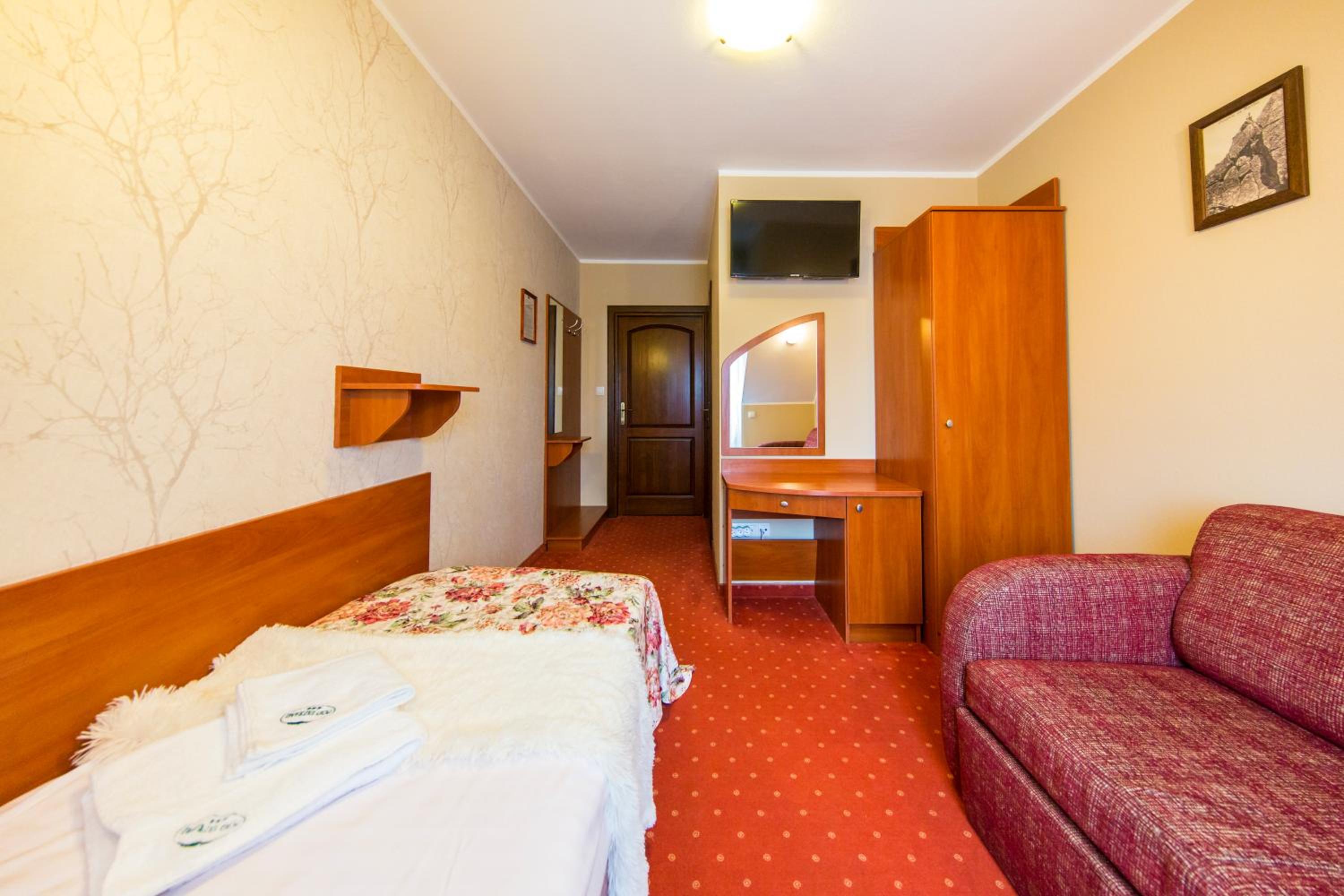 Single Room with Mountain View photo 1