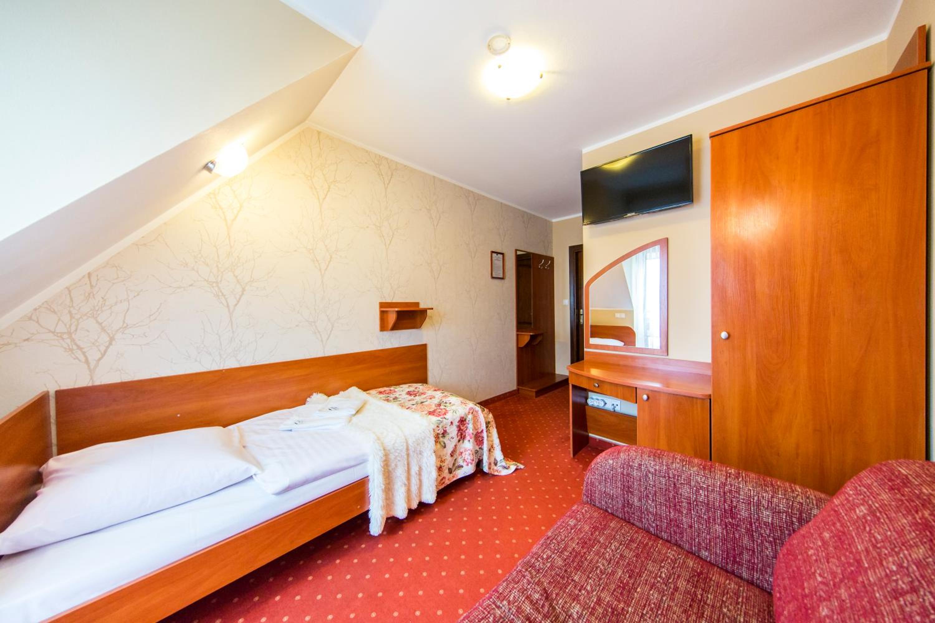 Single Room with Mountain View photo 2